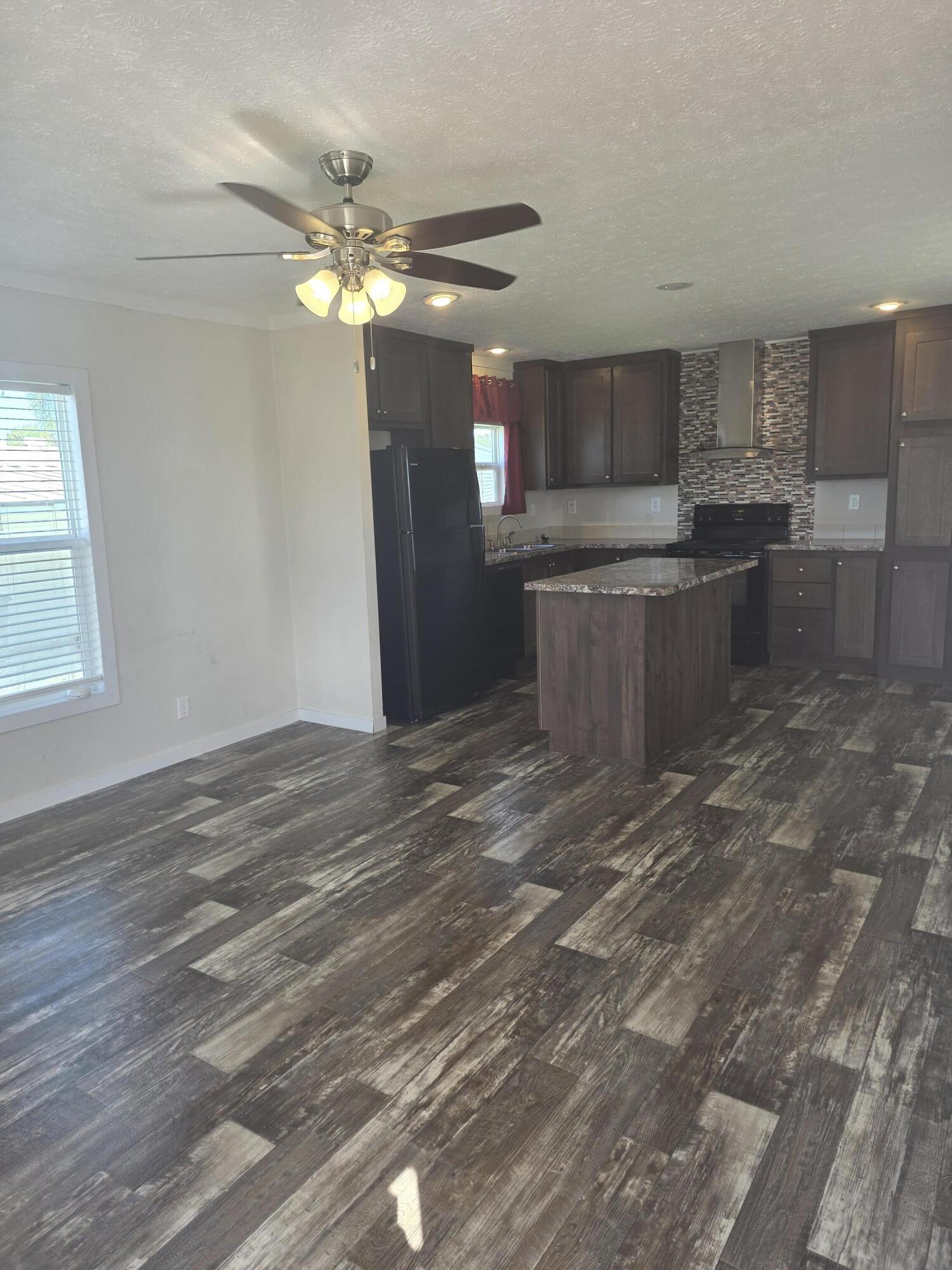202 Flamingo Avenue Property Photo 4