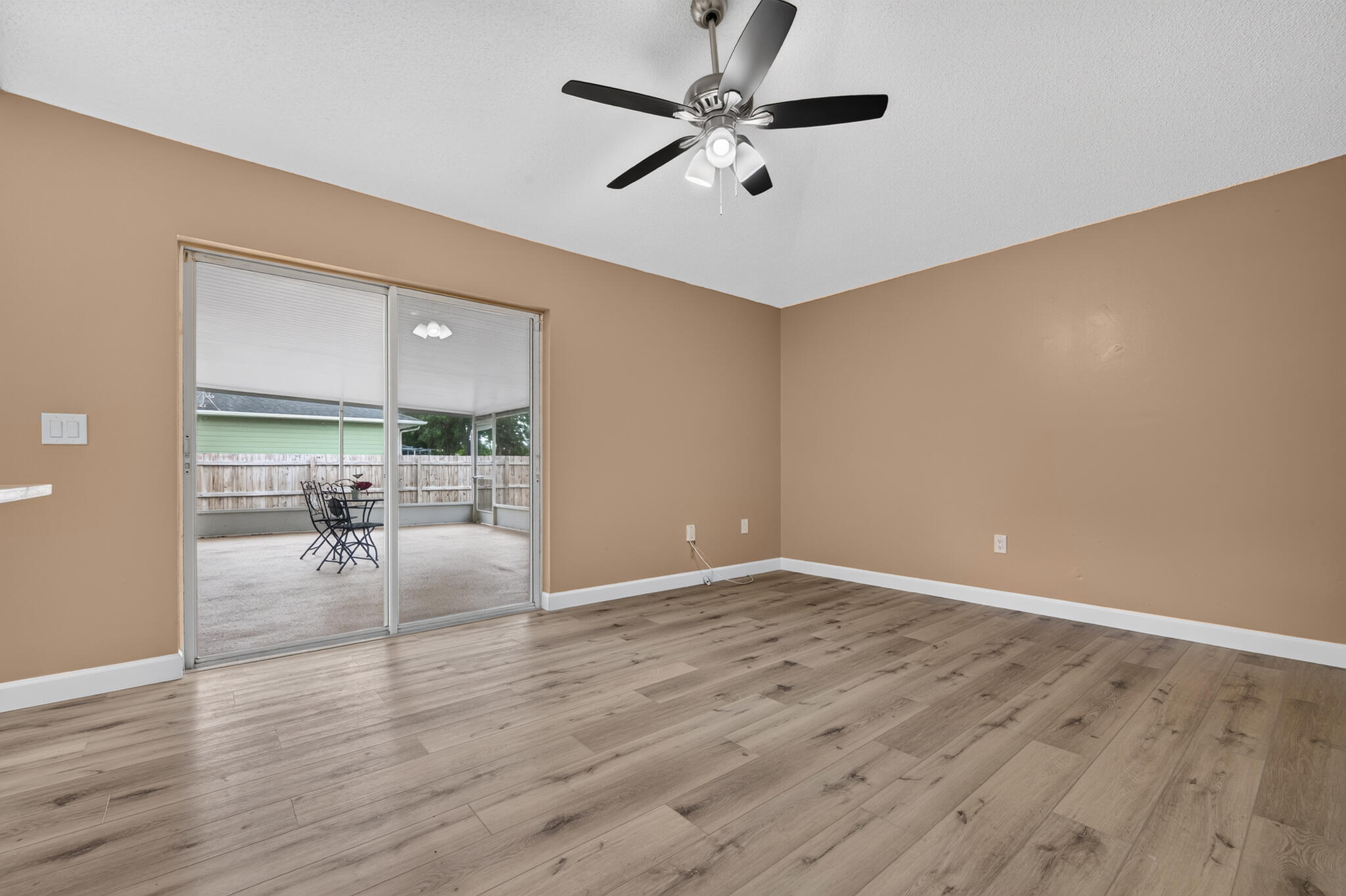 2062 Sw Janette Avenue Property Photo 13
