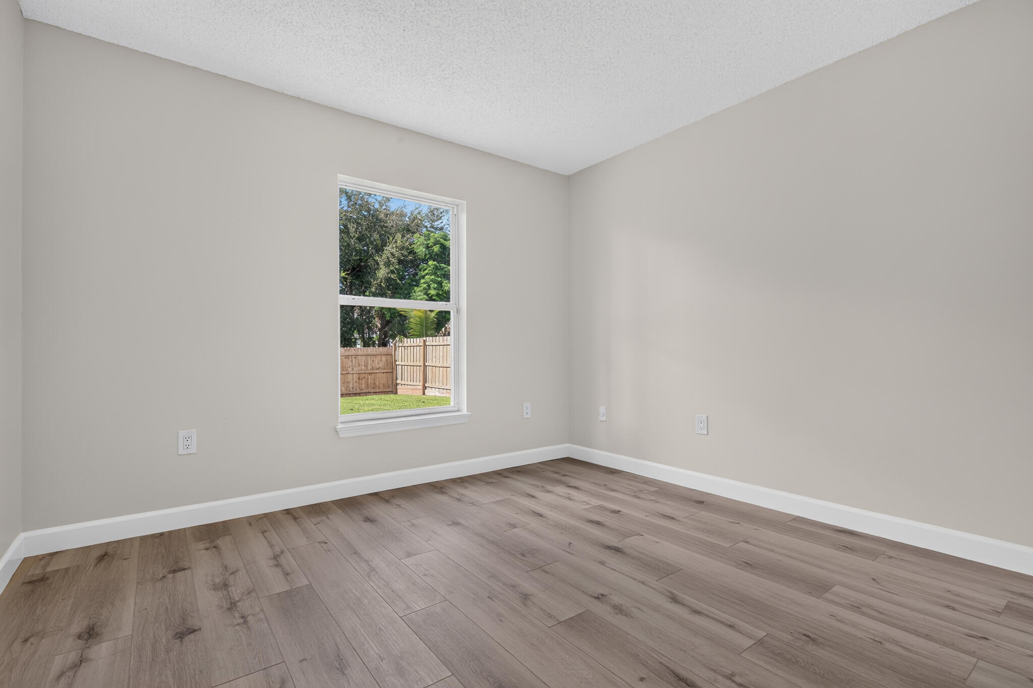 2062 Sw Janette Avenue Property Photo 17
