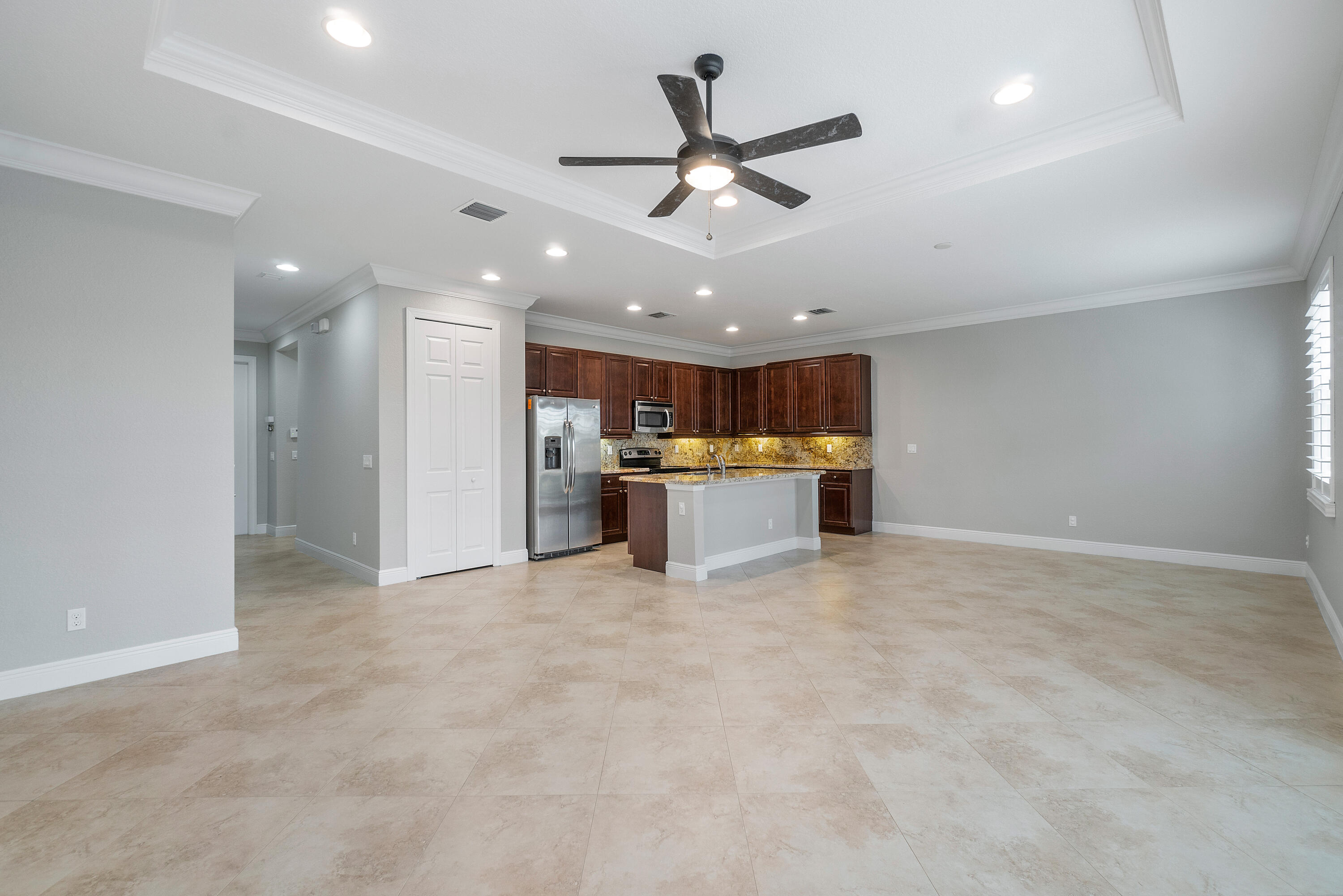 4612 Cadiz Circle Property Photo 5