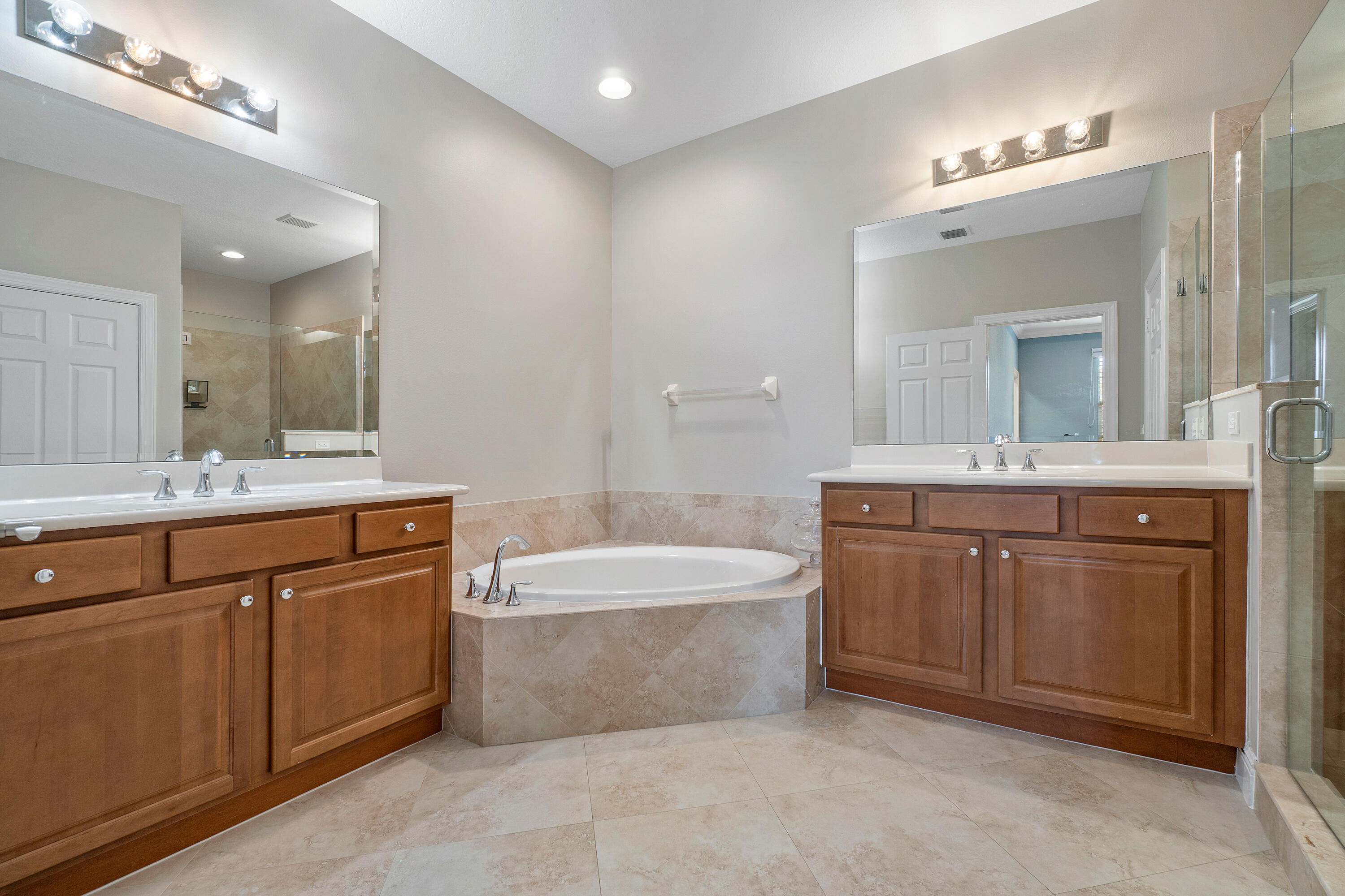 4612 Cadiz Circle Property Photo 18