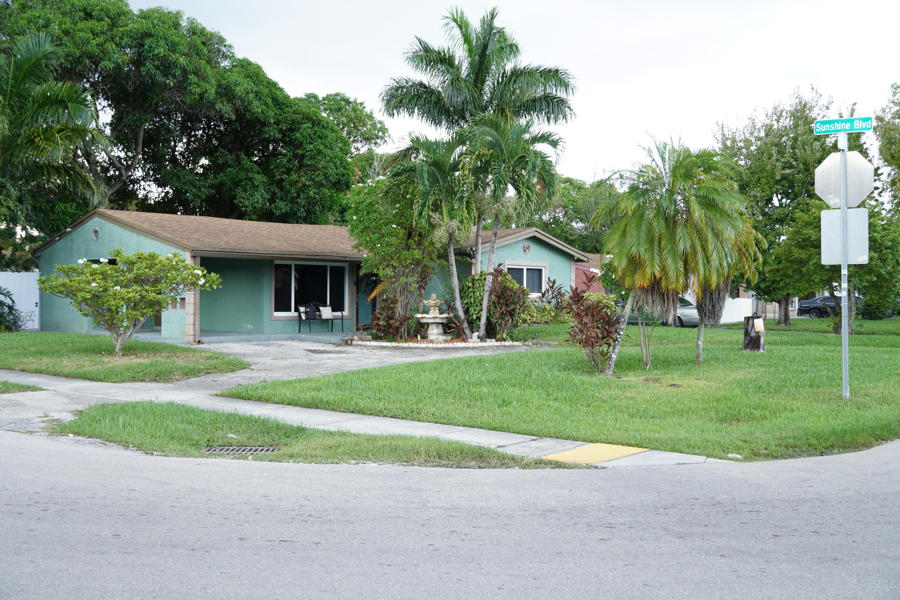 7081 SW 30TH Street