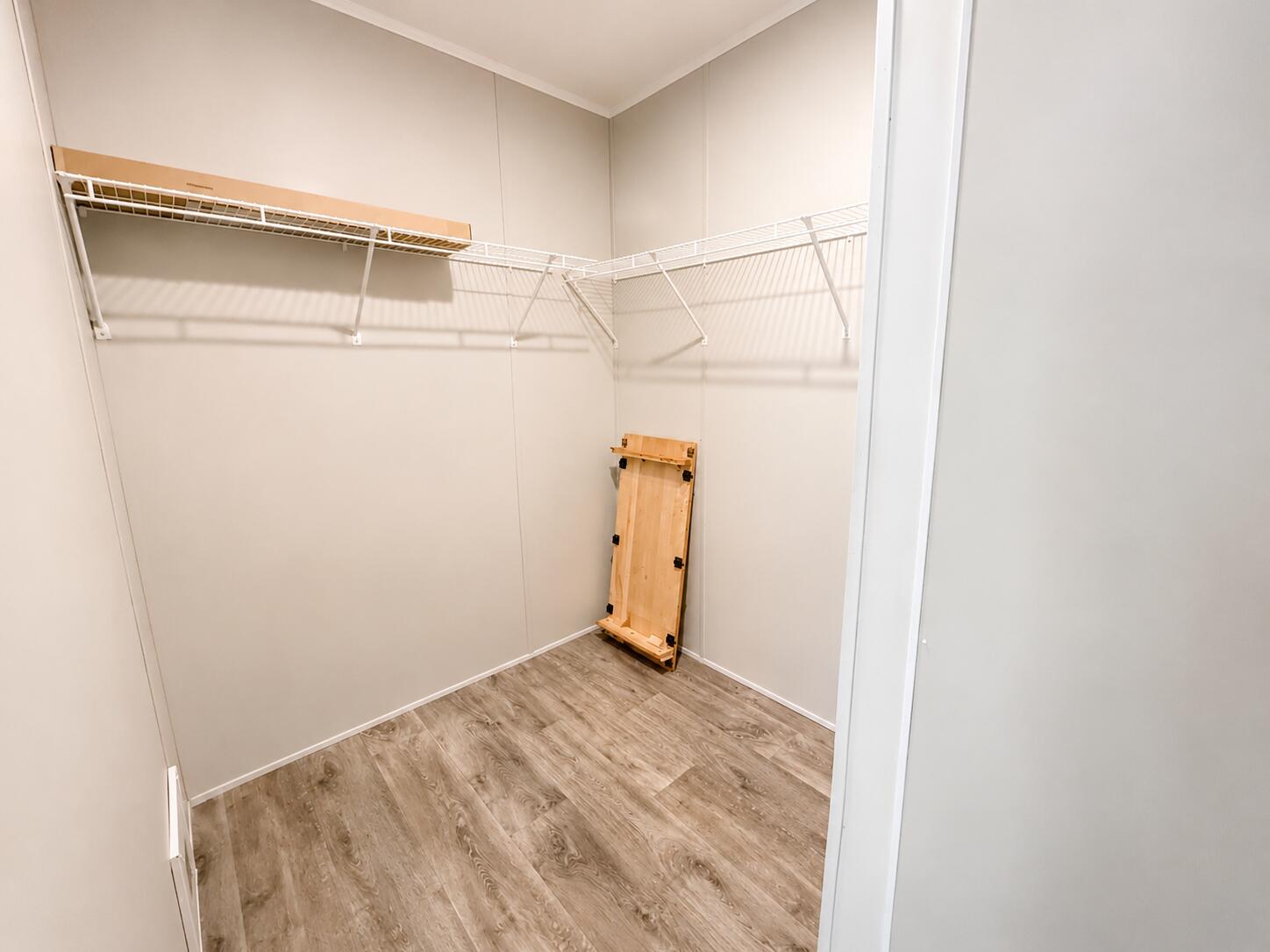 1121 Orange Loop Property Photo 23