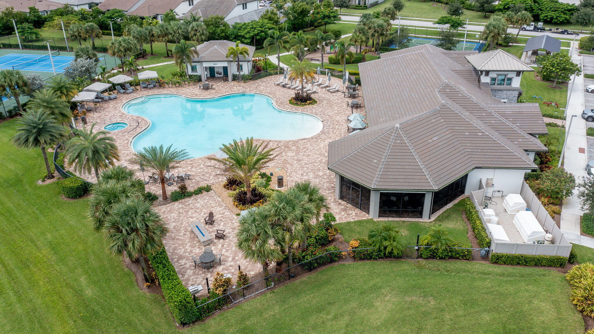 4802 Blistering Way Property Photo 47