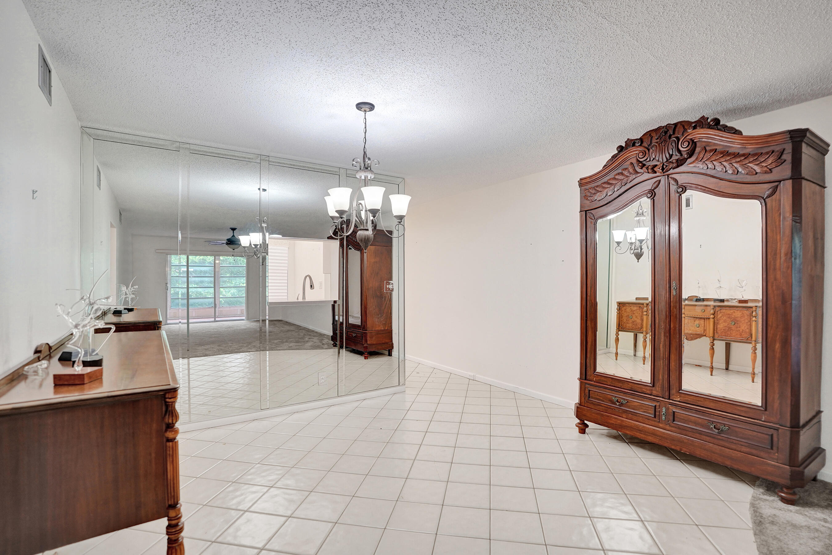 2003 Granada Drive K3 Property Photo 15