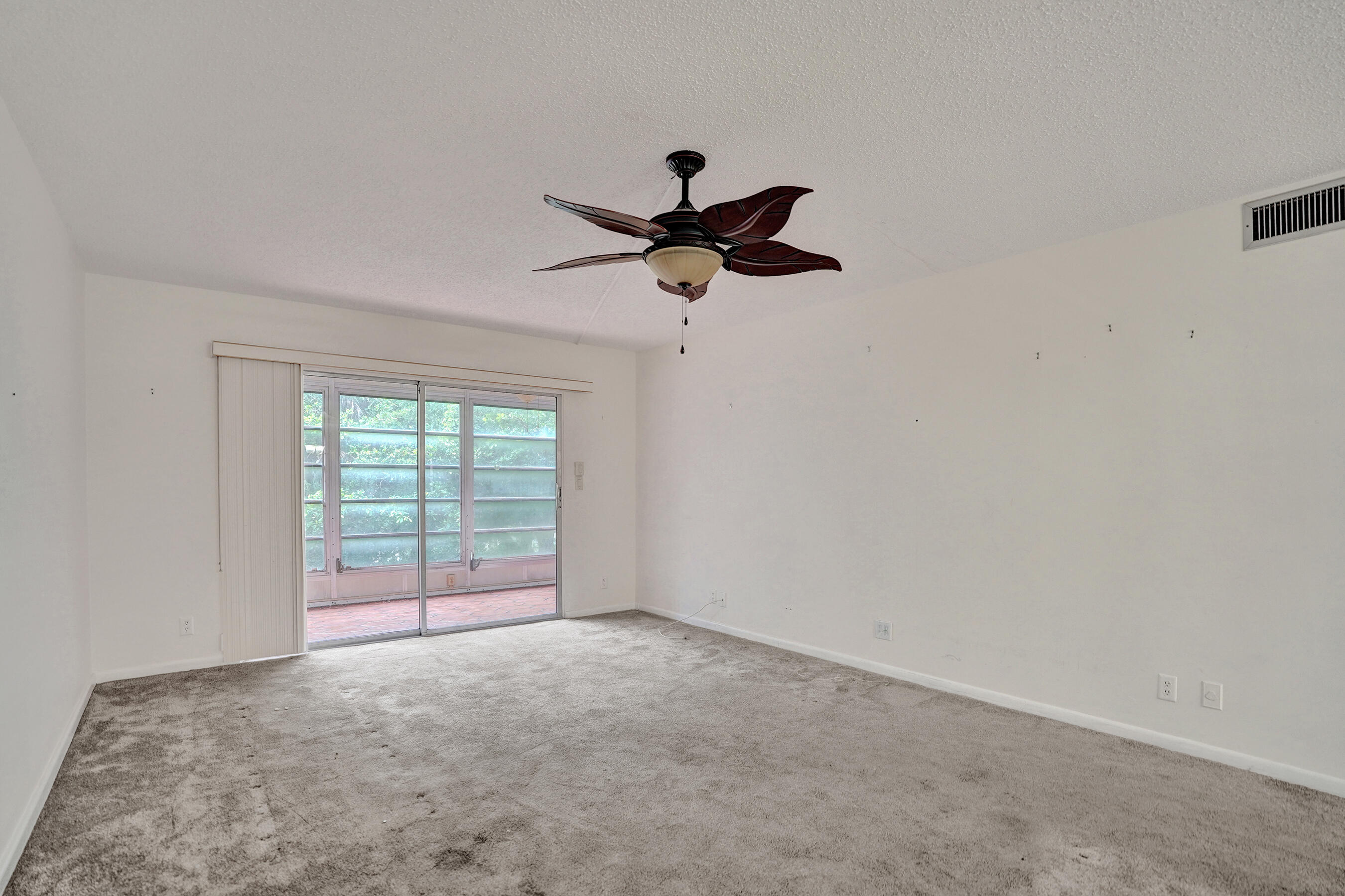 2003 Granada Drive K3 Property Photo 17