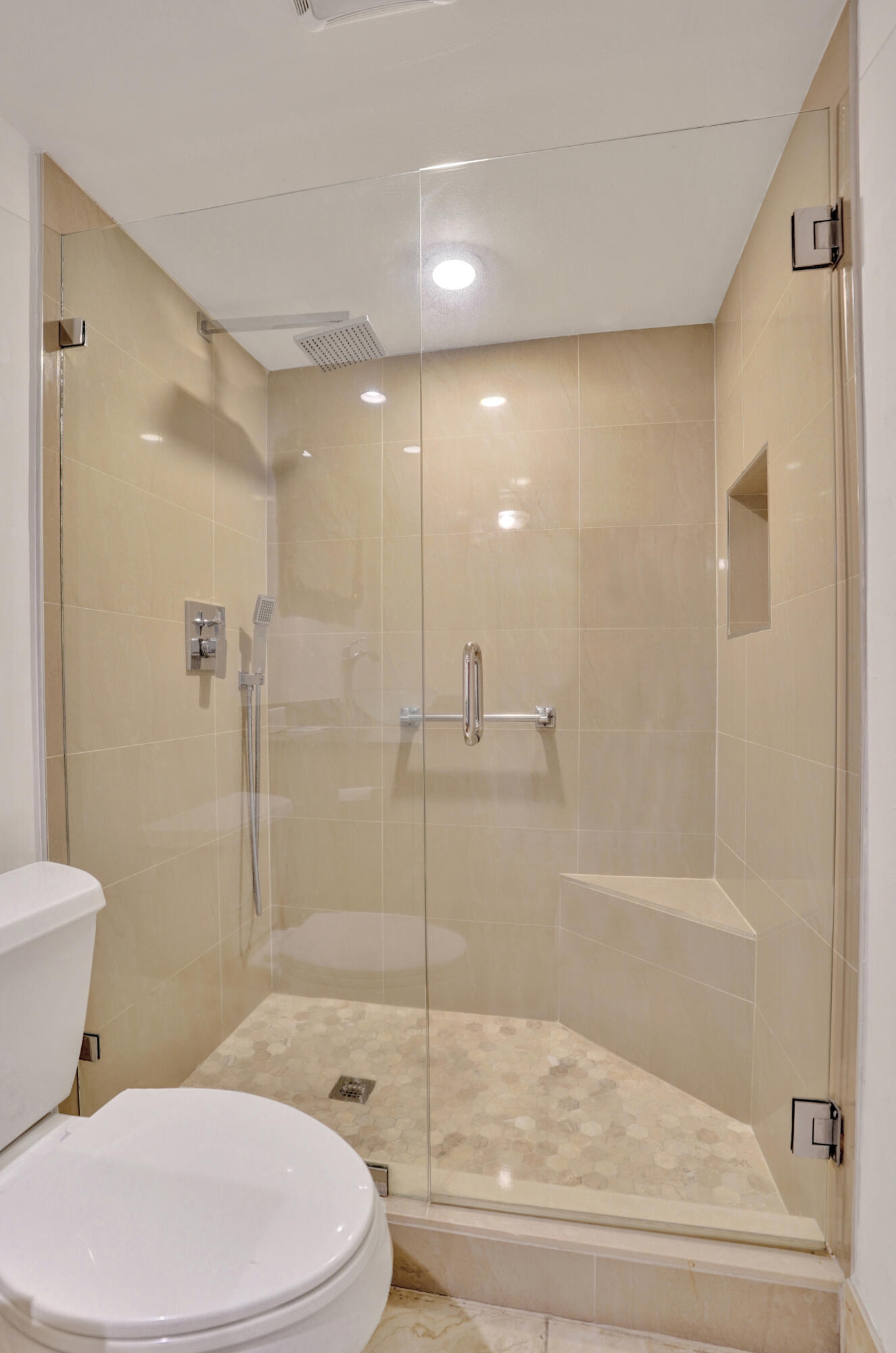 2003 Granada Drive K3 Property Photo 33