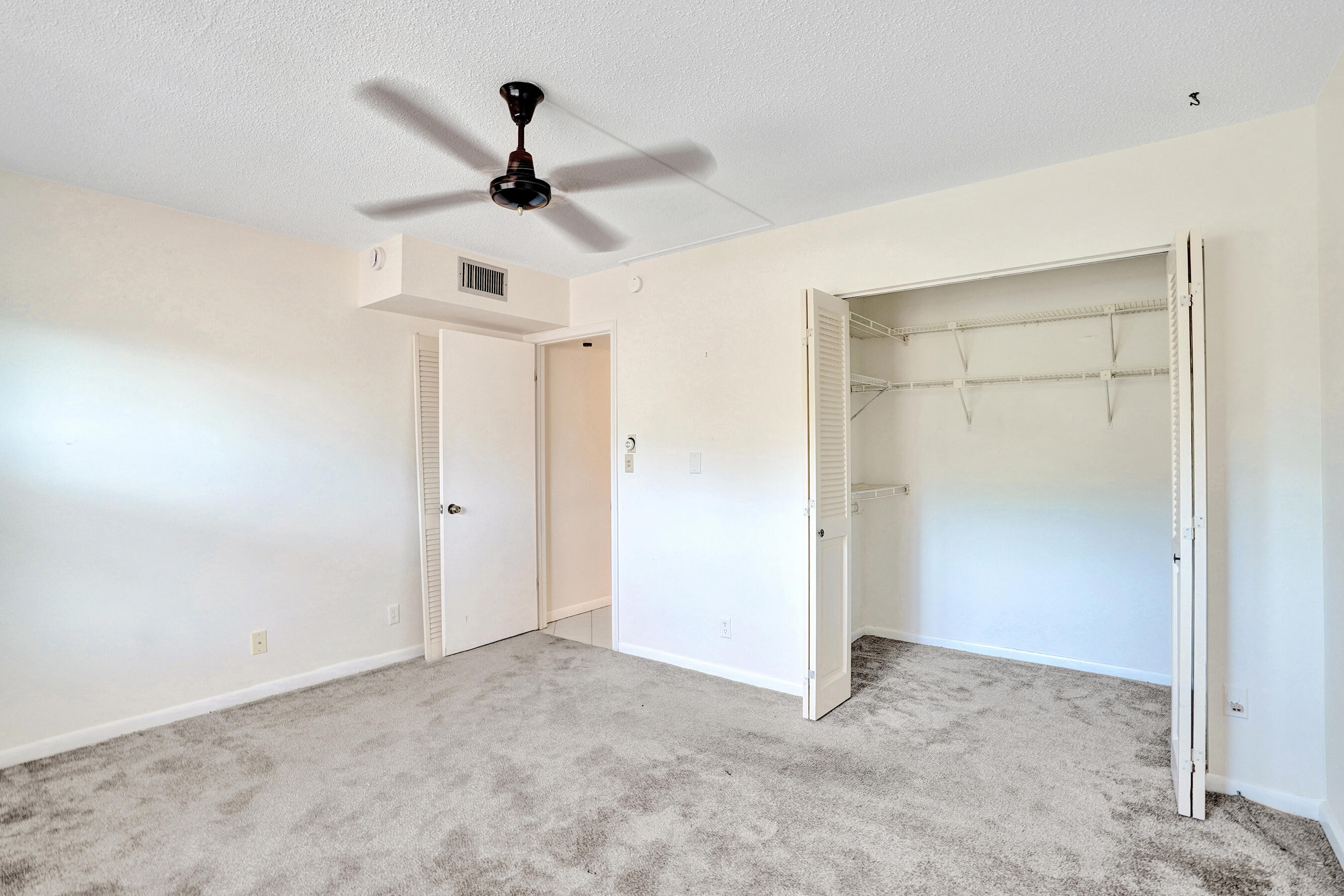 2003 Granada Drive K3 Property Photo 35