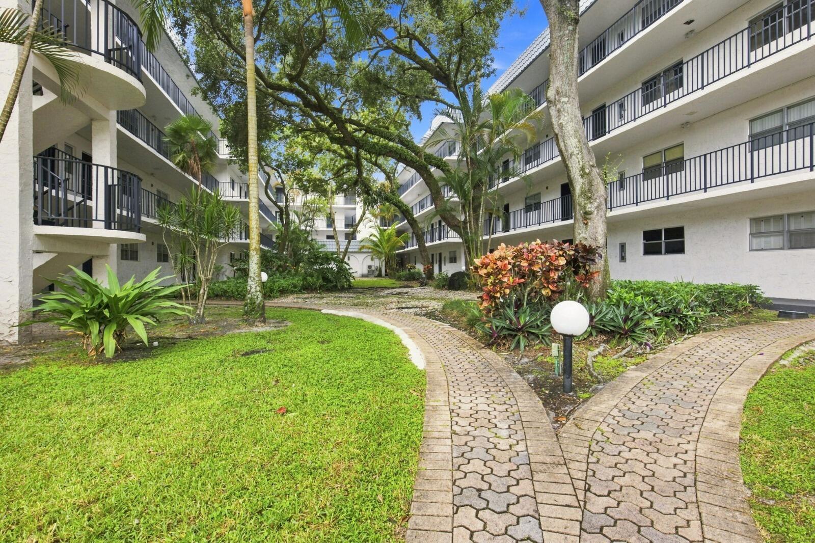 3280 Spanish Moss Terrace 403 Property Photo 1