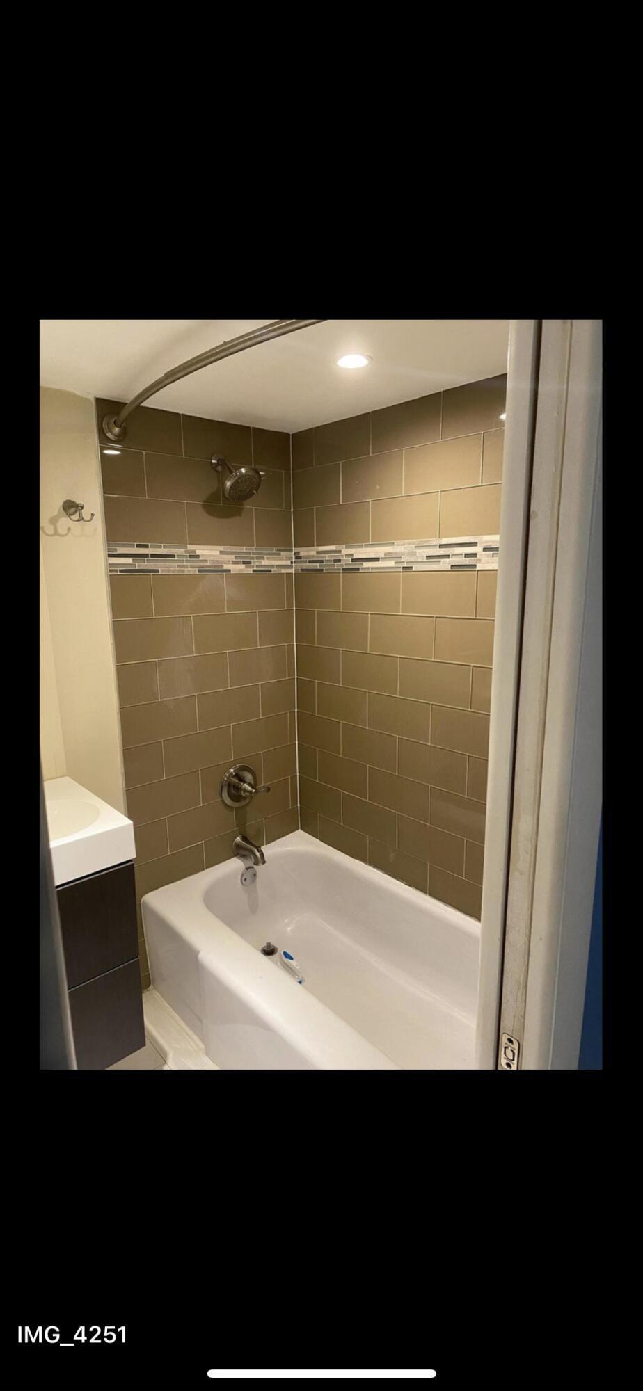 6557 Racquet Club Drive 121 Property Photo 15