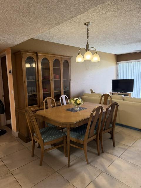1480 Windorah Way B Property Photo 9
