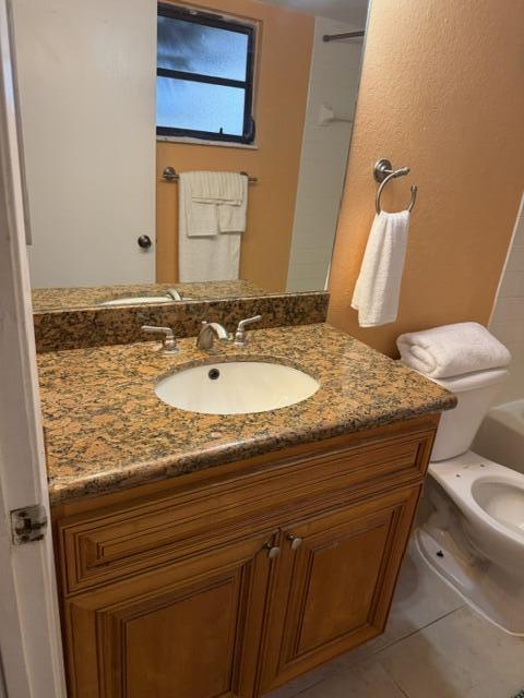 1480 Windorah Way B Property Photo 15