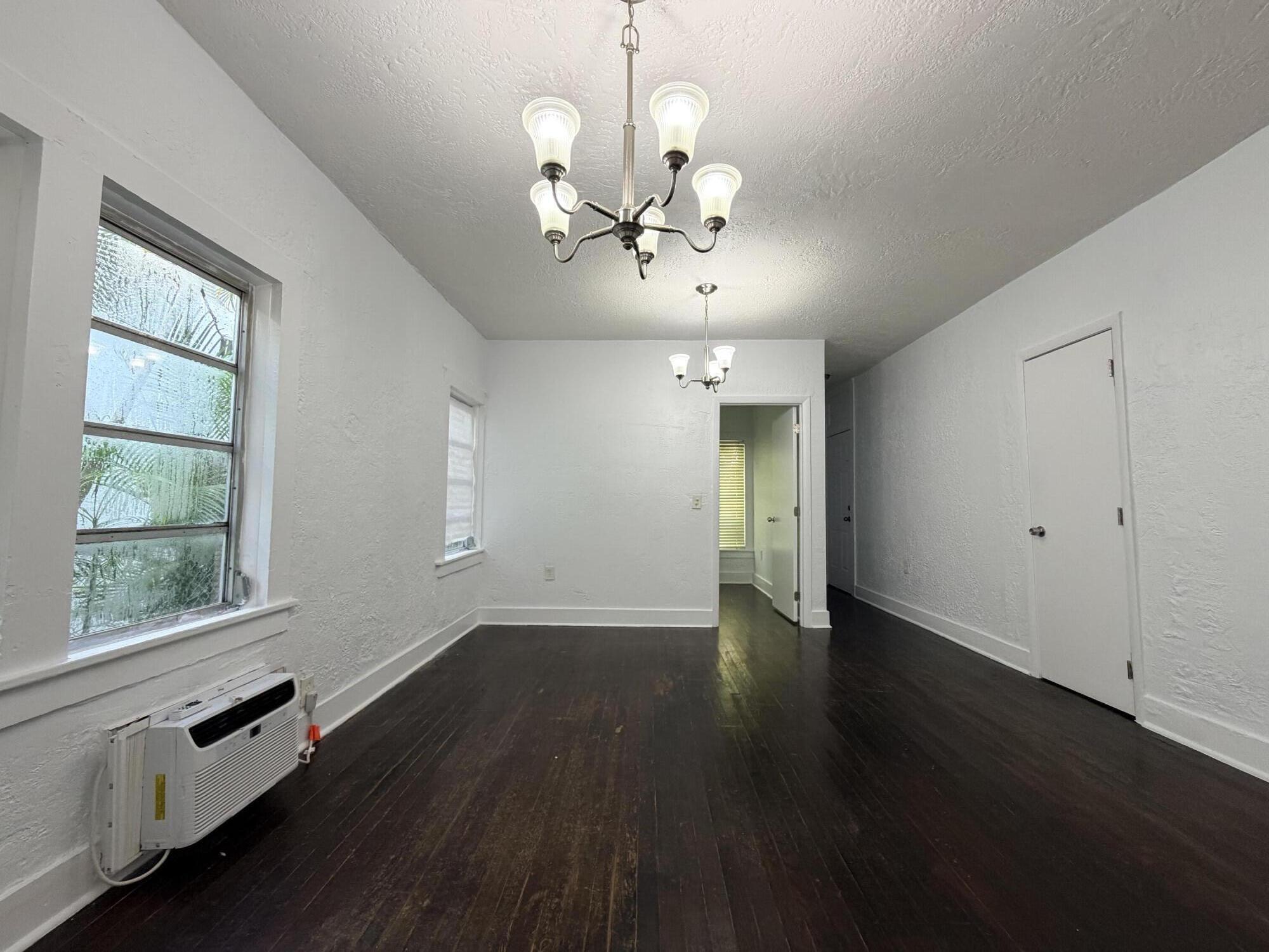 1849 Dewey Street Property Photo 1