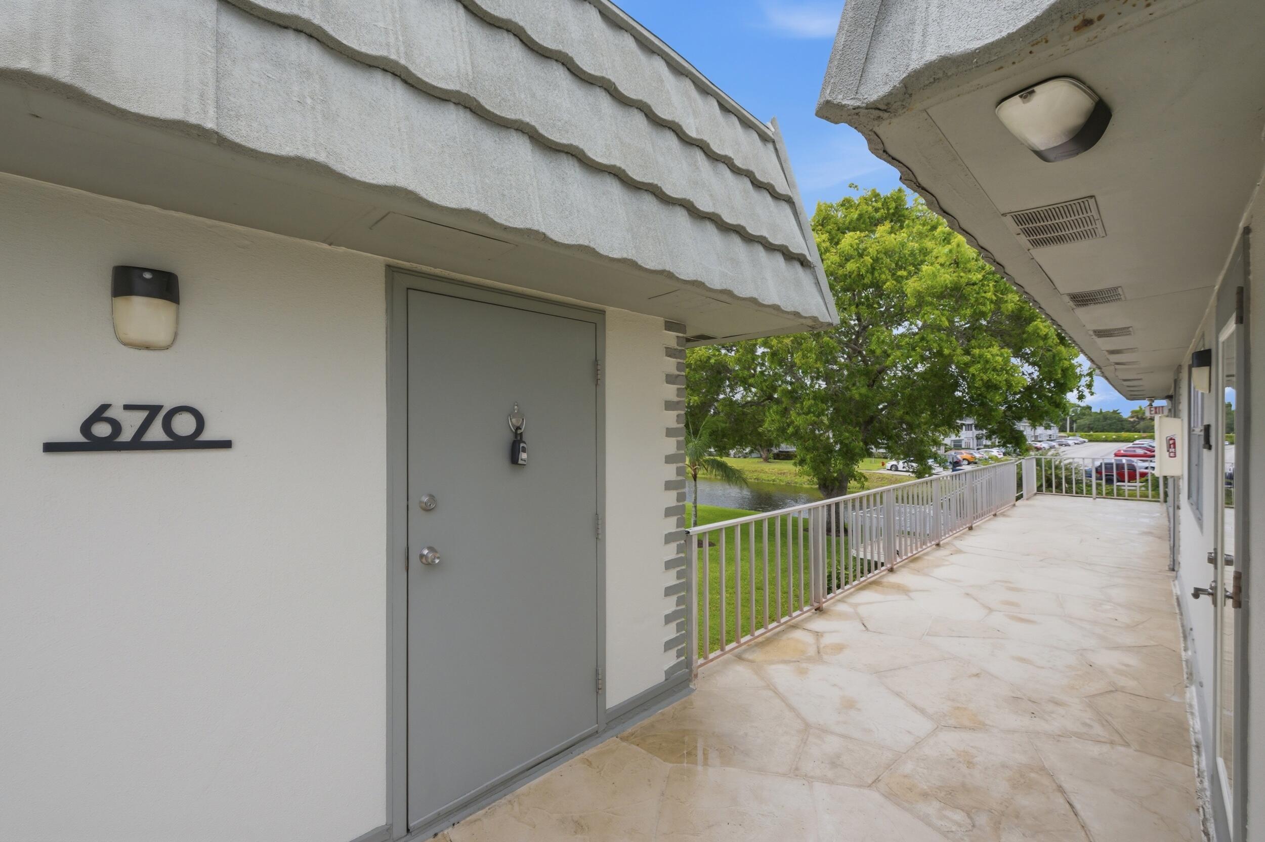 670 Monaco Court N Property Photo 5