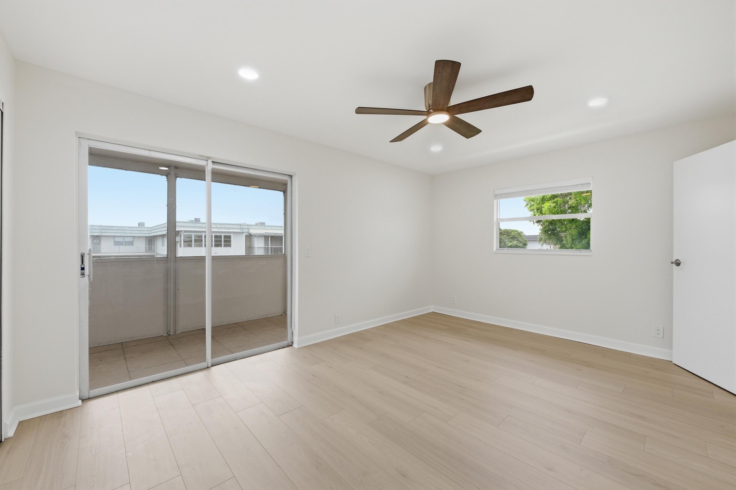 670 Monaco Court N Property Photo 22
