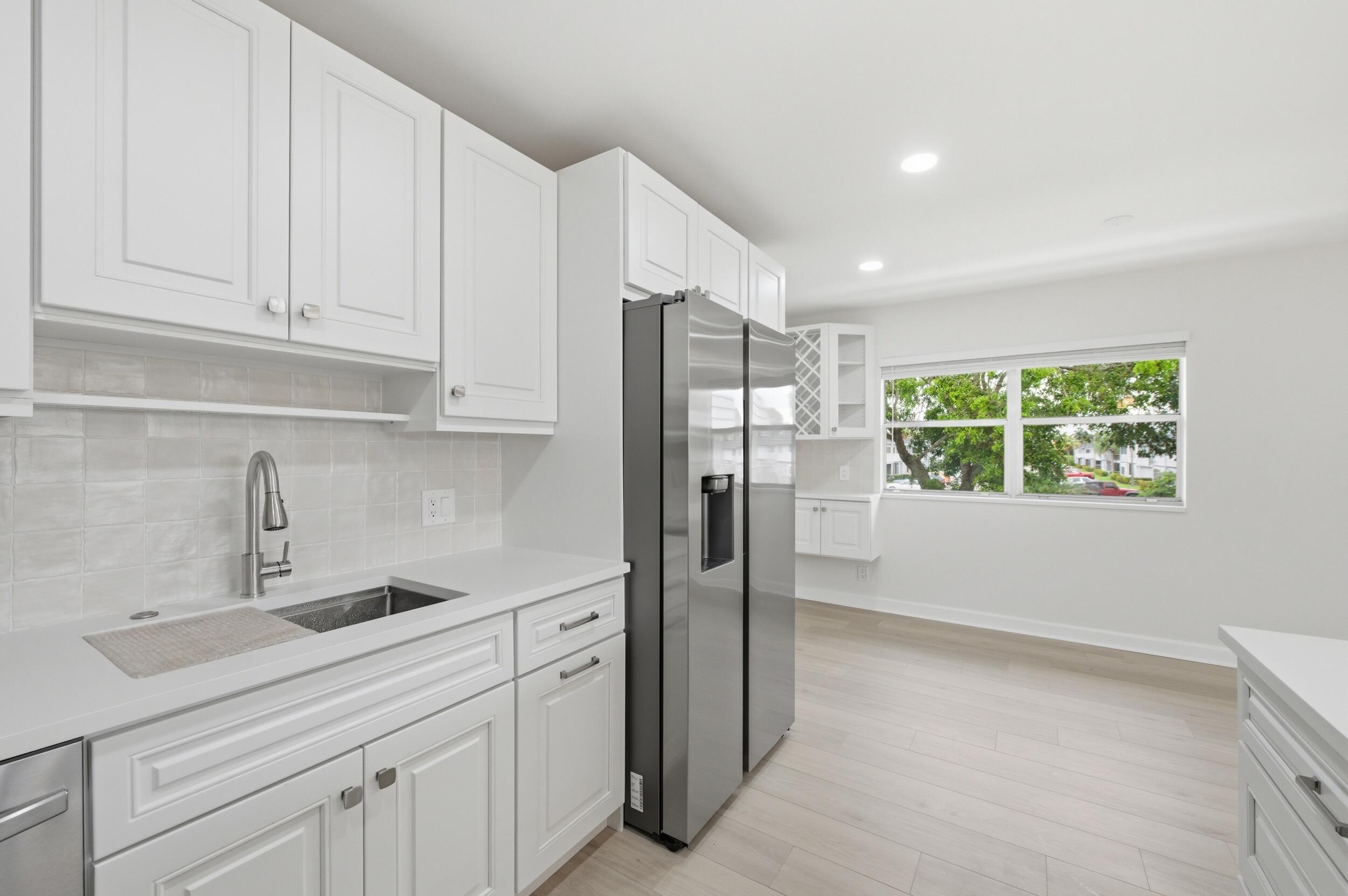 670 Monaco Court N Property Photo 35
