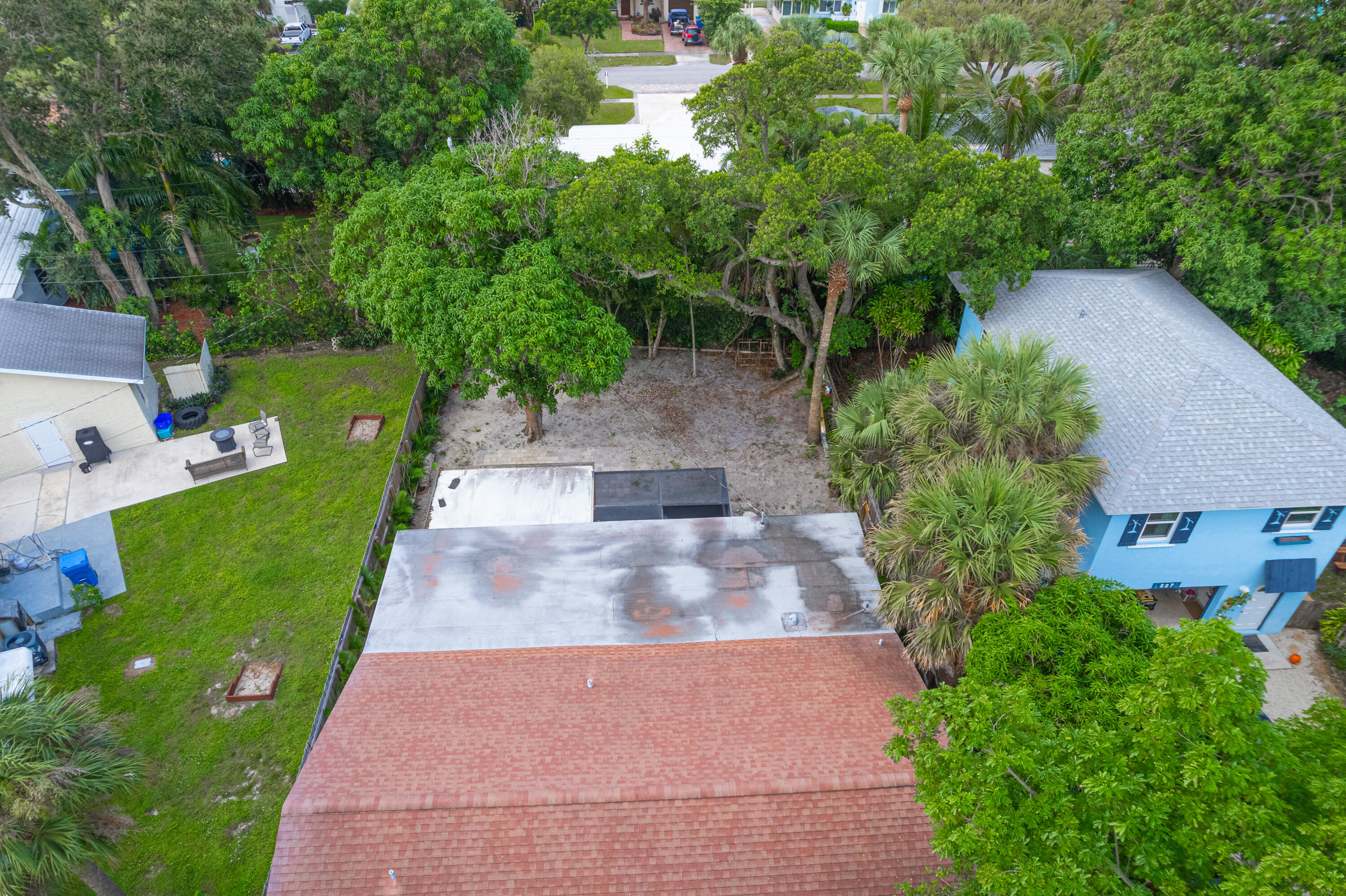 545 S Lake Drive Property Photo 26