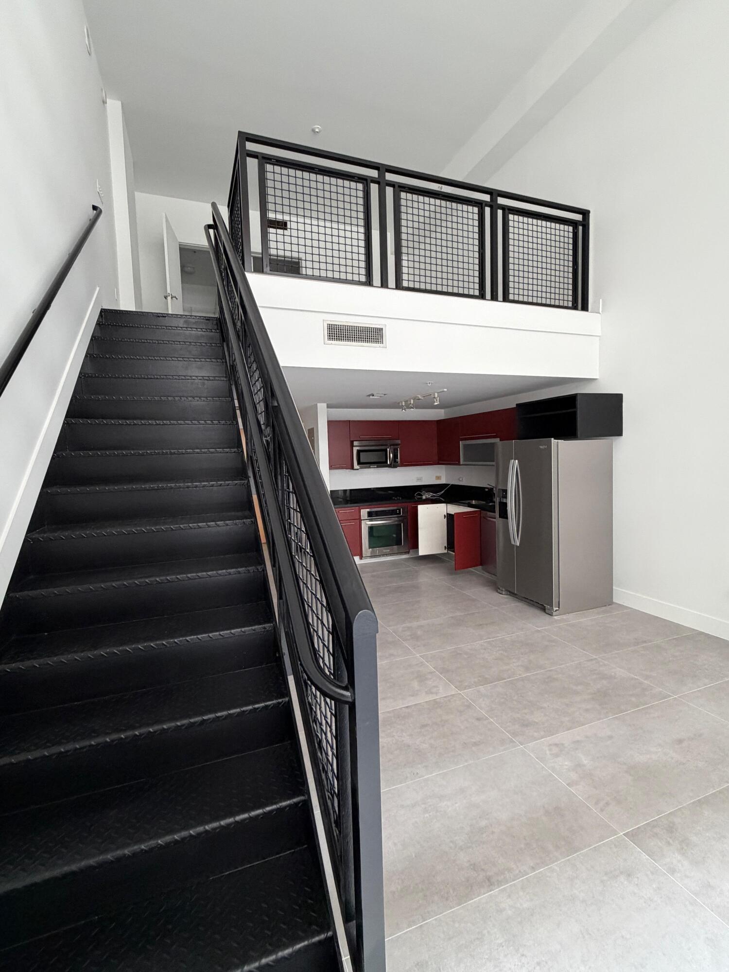 244 Biscayne Boulevard 645 Property Photo 10