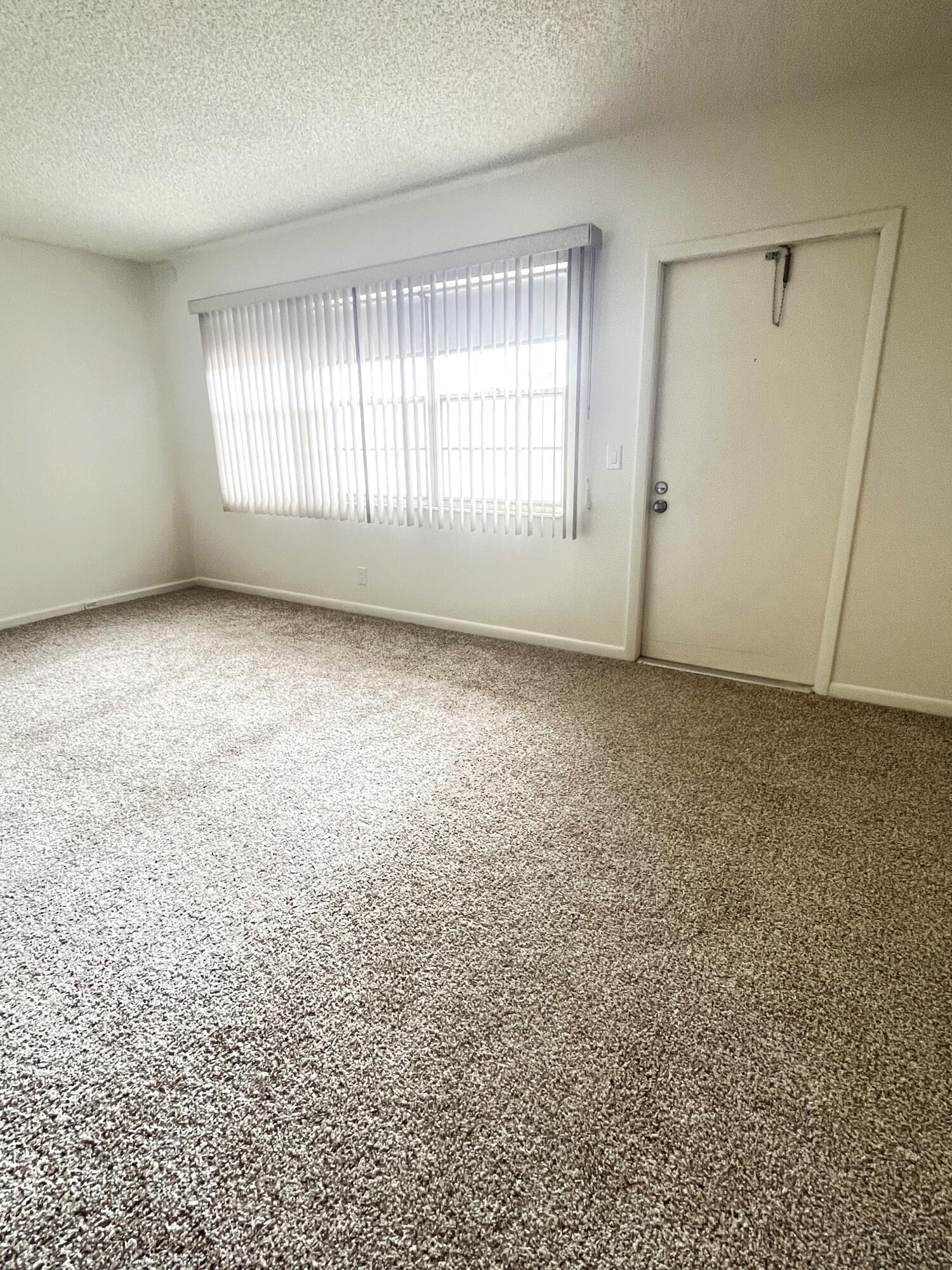 4093 Wolverton E Property Photo 5