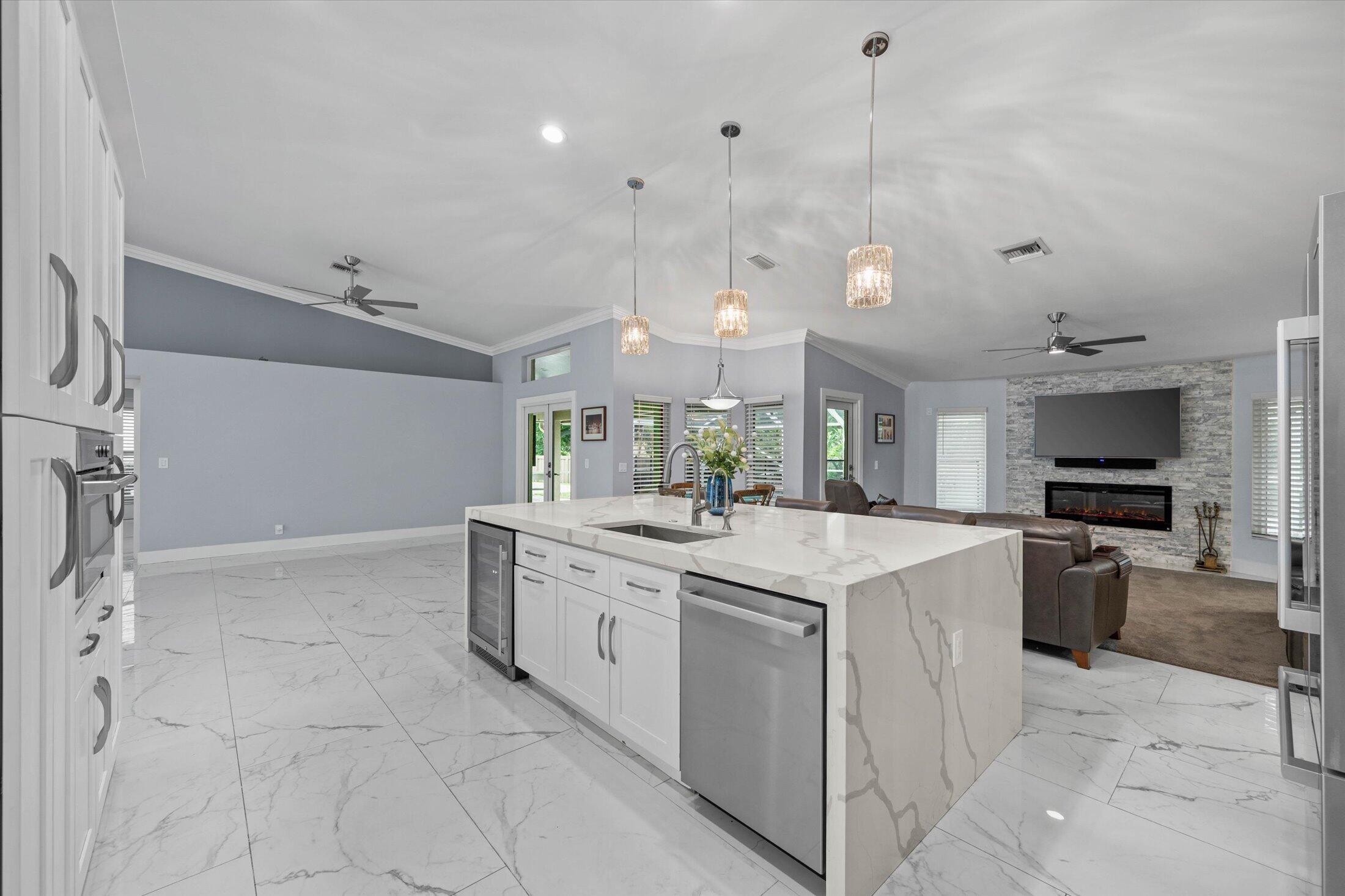 12038 Key Lime Boulevard Property Photo 5