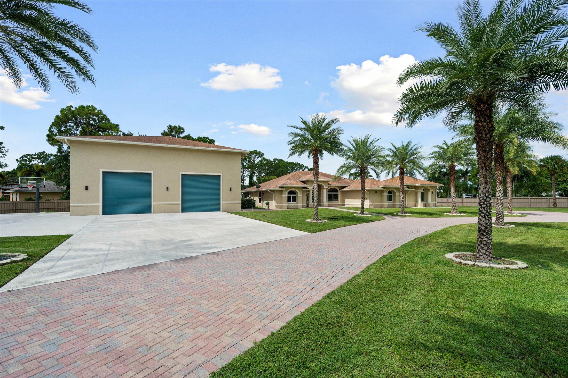 12038 Key Lime Boulevard Property Photo 62