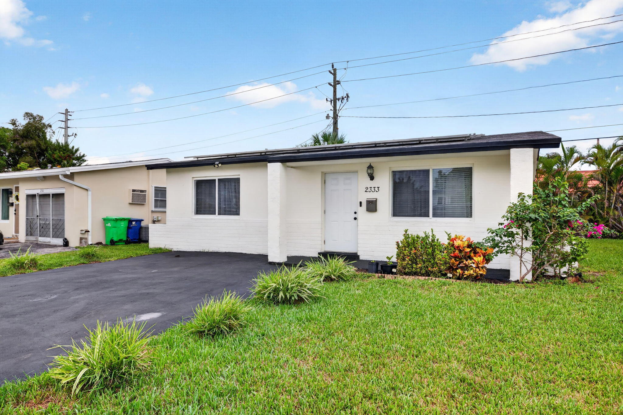 2333 NW 82ND Way NW