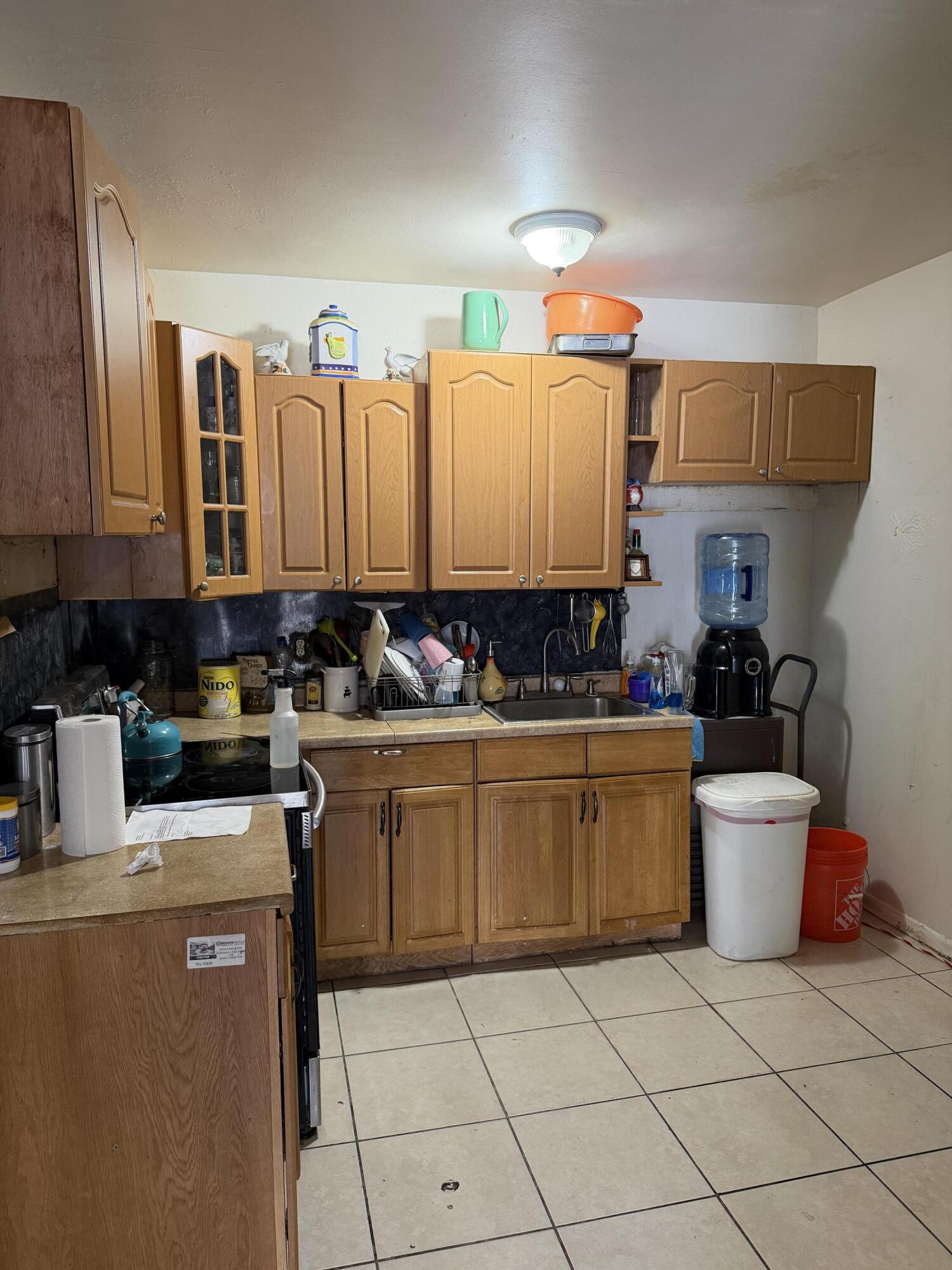 425 Sw 24th Avenue Property Photo 2