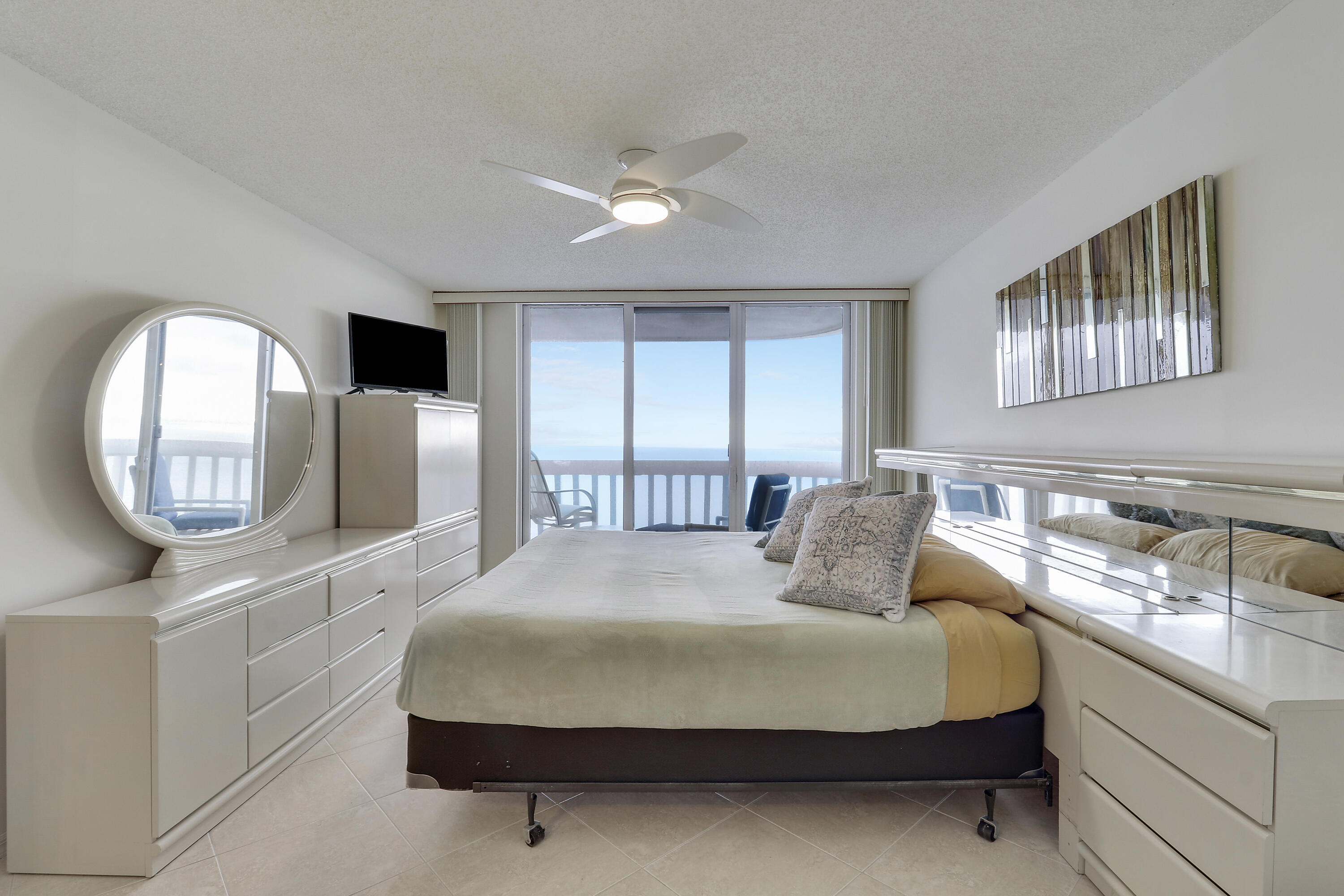 9960 S Ocean Drive 1802 Property Photo 25