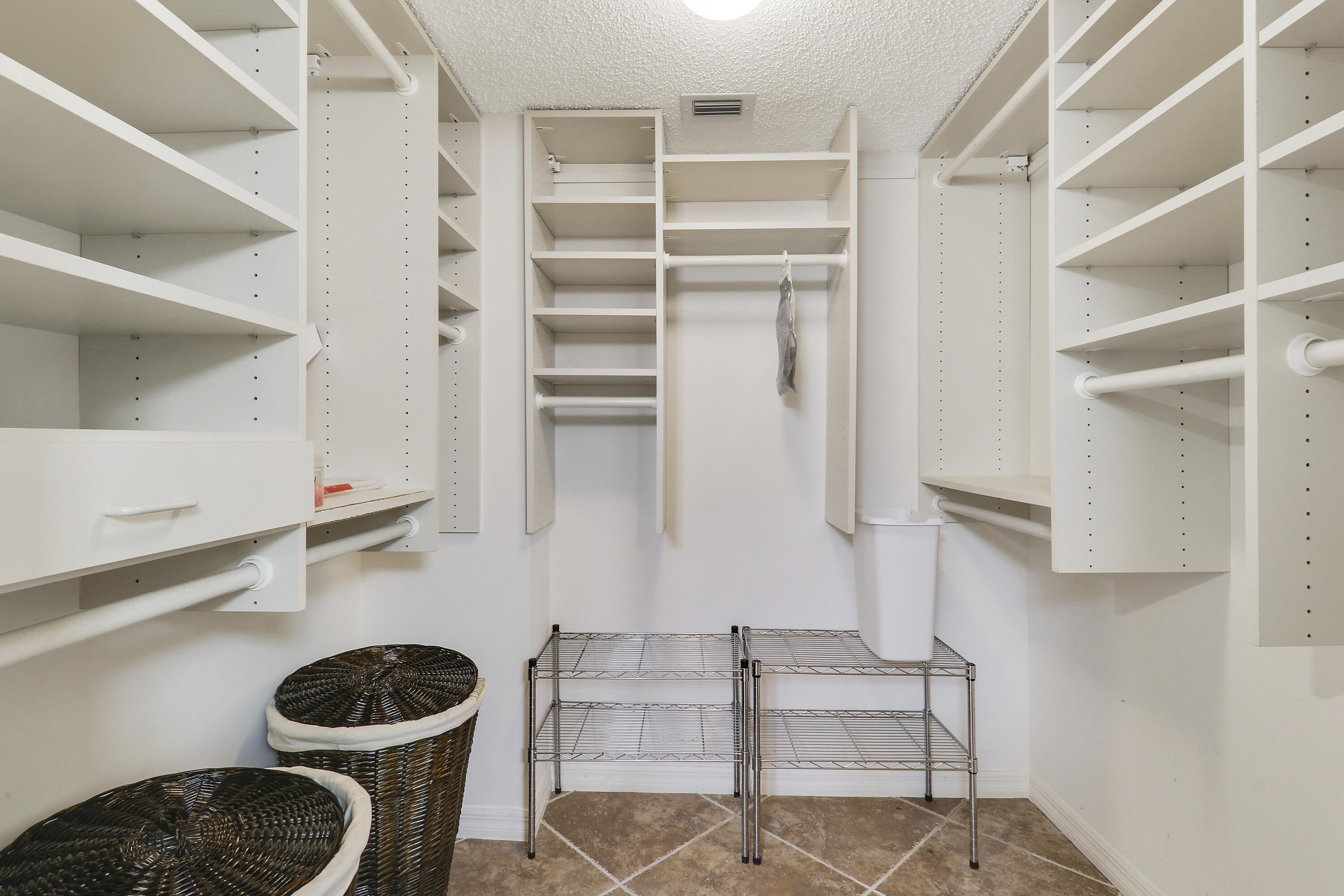 9960 S Ocean Drive 1802 Property Photo 27