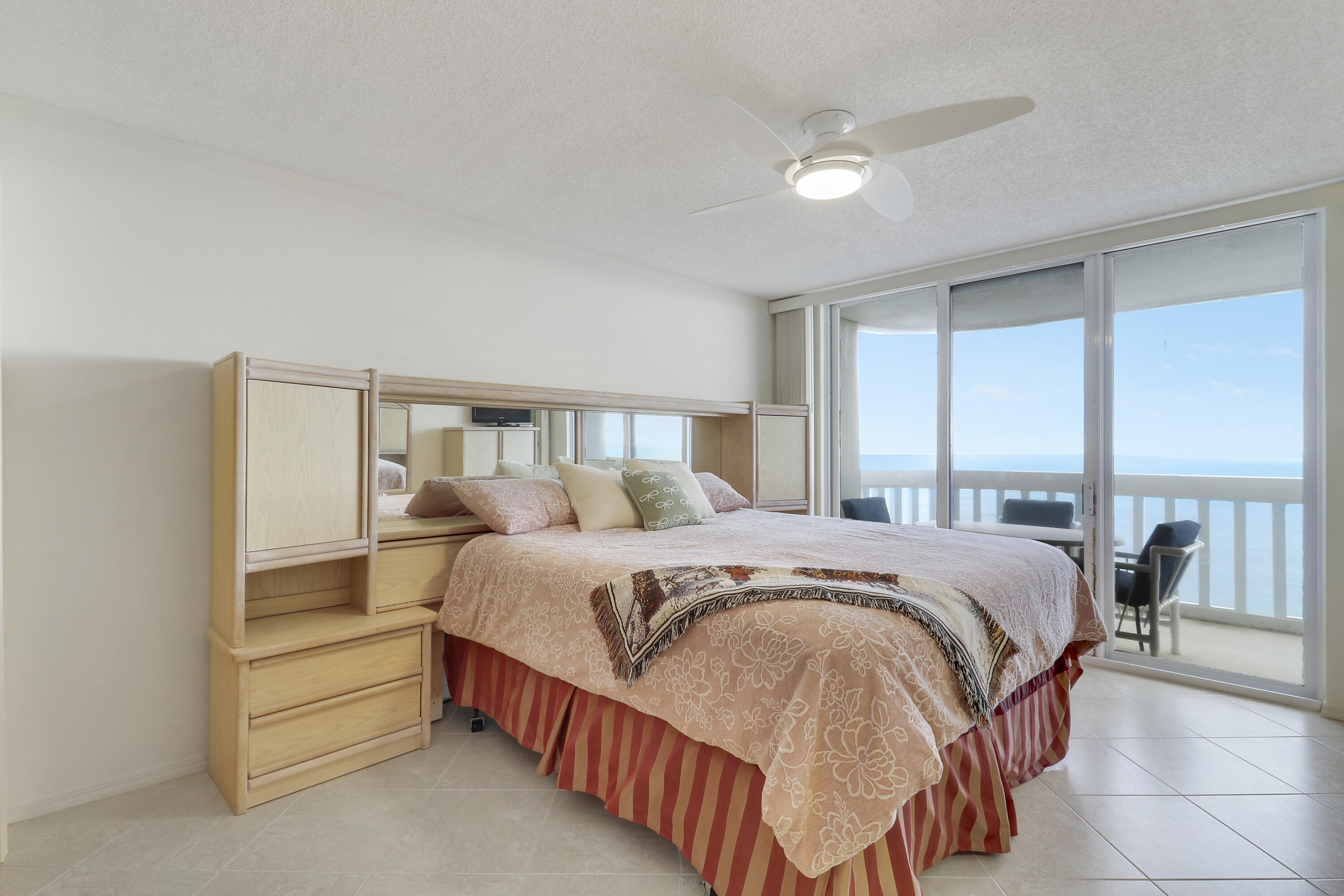 9960 S Ocean Drive 1802 Property Photo 32
