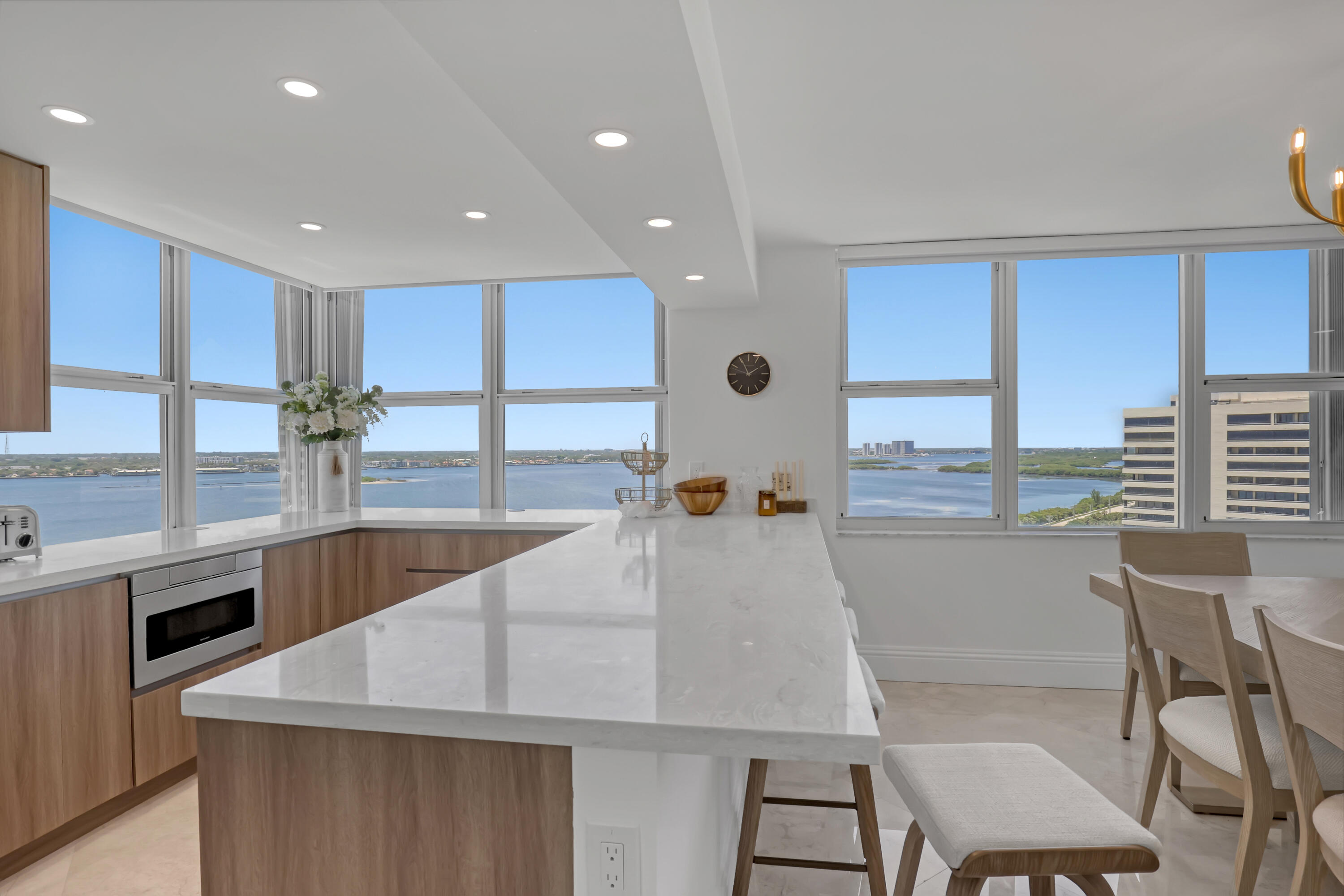 5200 N Ocean Drive 1703 Property Photo 10