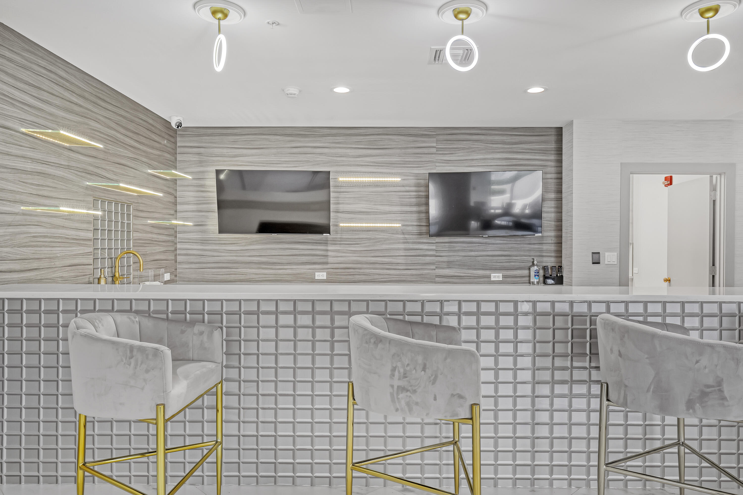 5200 N Ocean Drive 1703 Property Photo 68