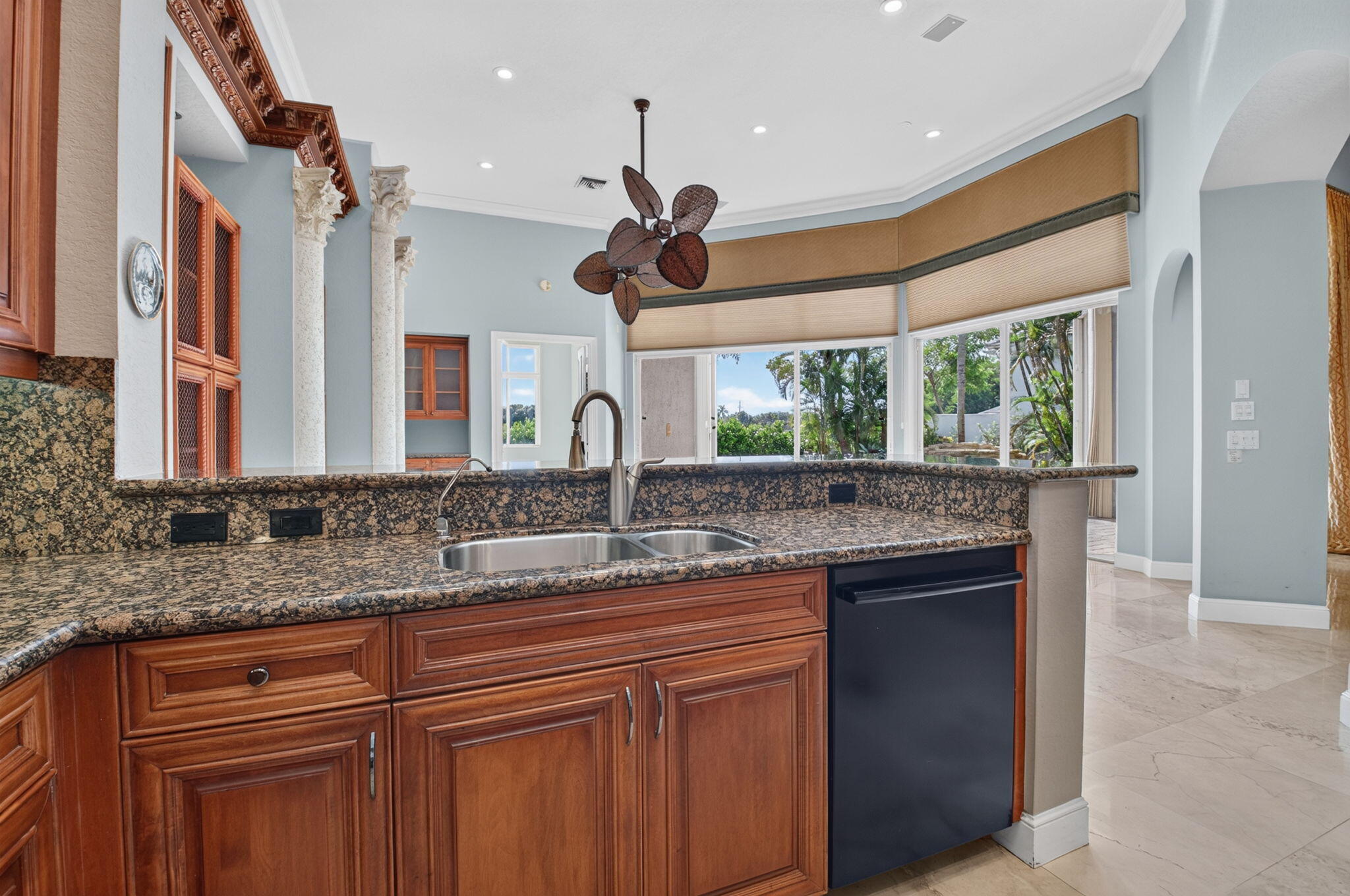 16040 Bristol Isle Way Property Photo 17