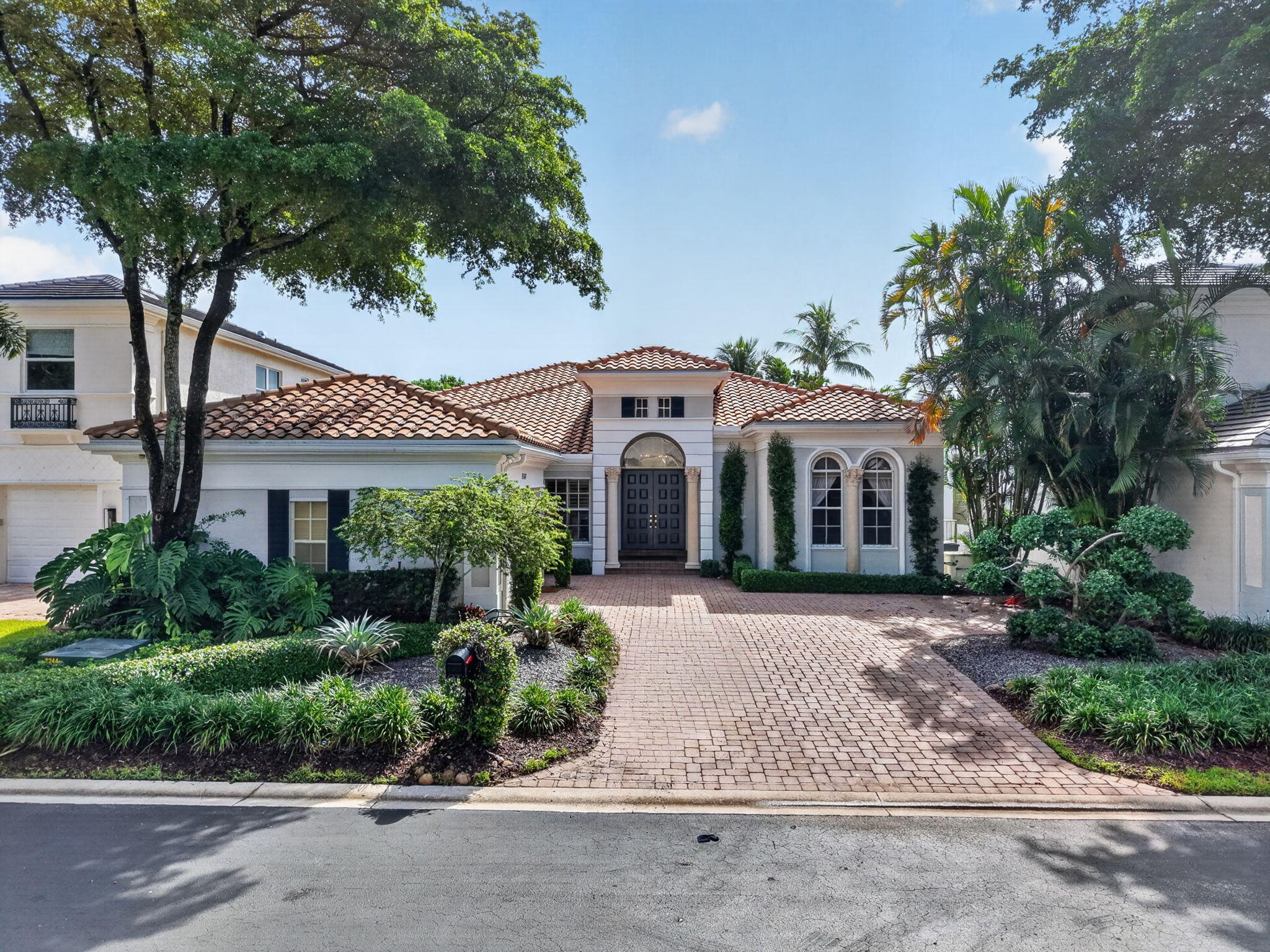 16040 Bristol Isle Way Property Photo 34