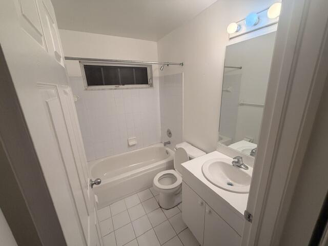 1037 17th Street Property Photo 1