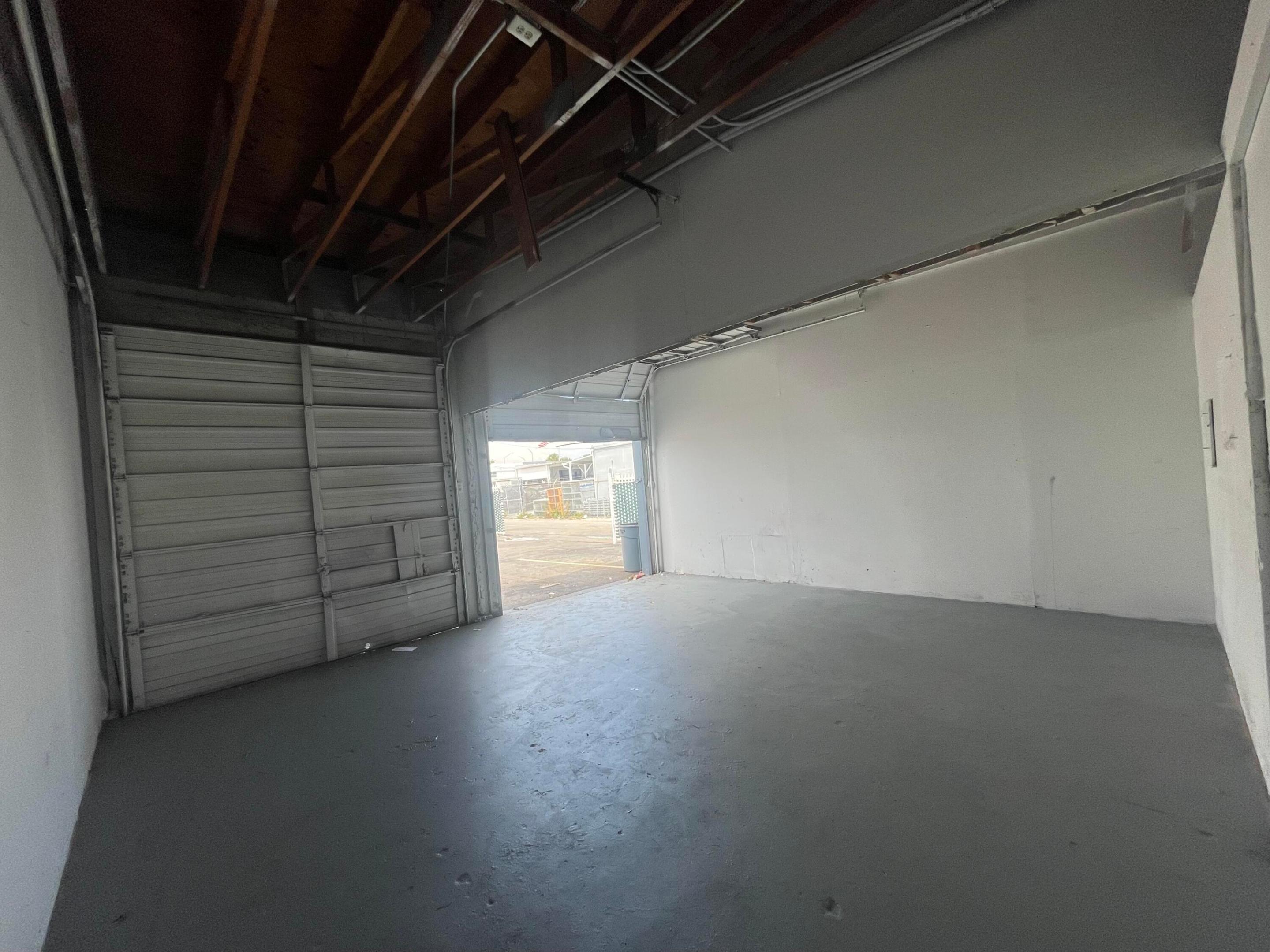 821 NW 45TH Street B&C Property Photo 1
