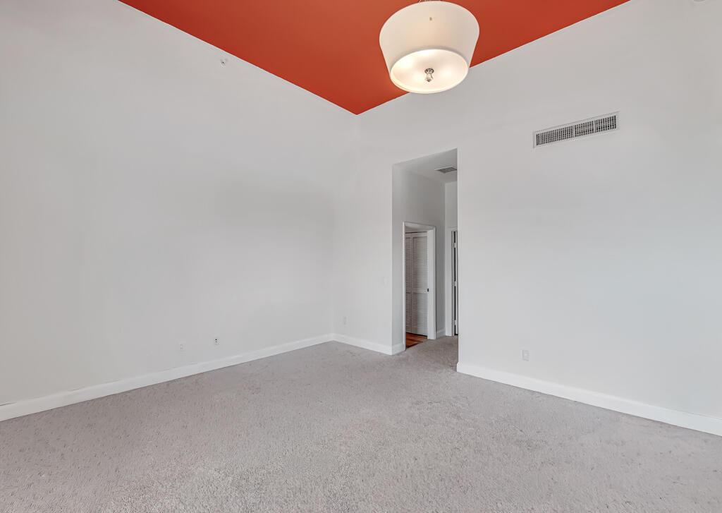 8390 Sw 72nd Avenue 303 Property Photo 14