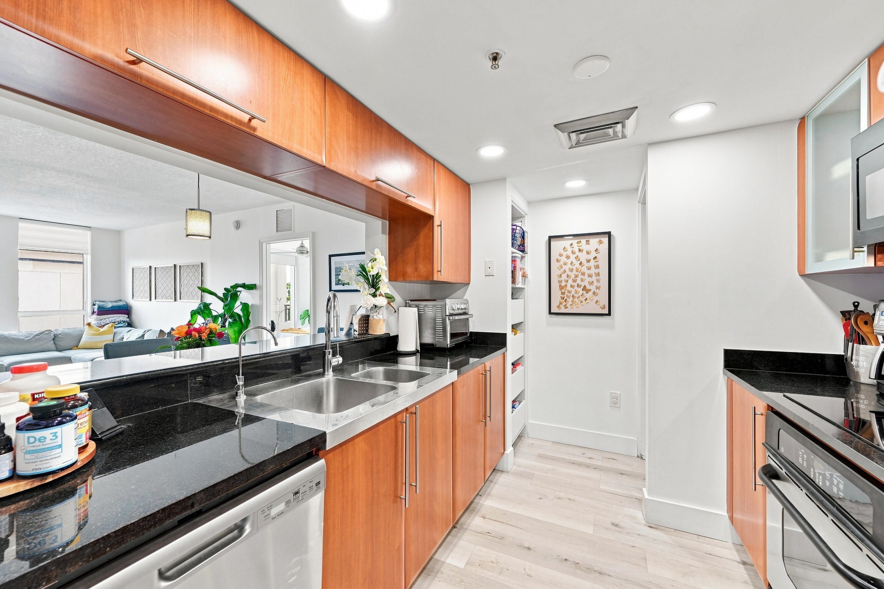 610 W Las Olas Boulevard 416n Property Photo 4