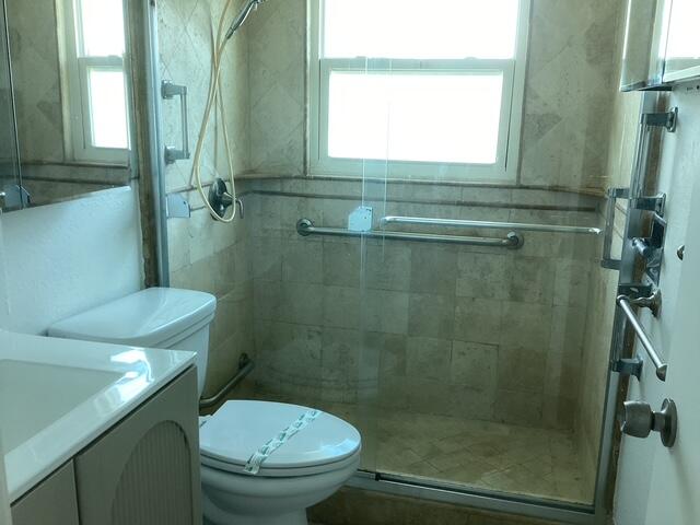 2044 Durham B Property Photo 9