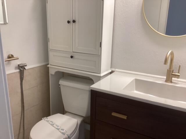 2044 Durham B Property Photo 13