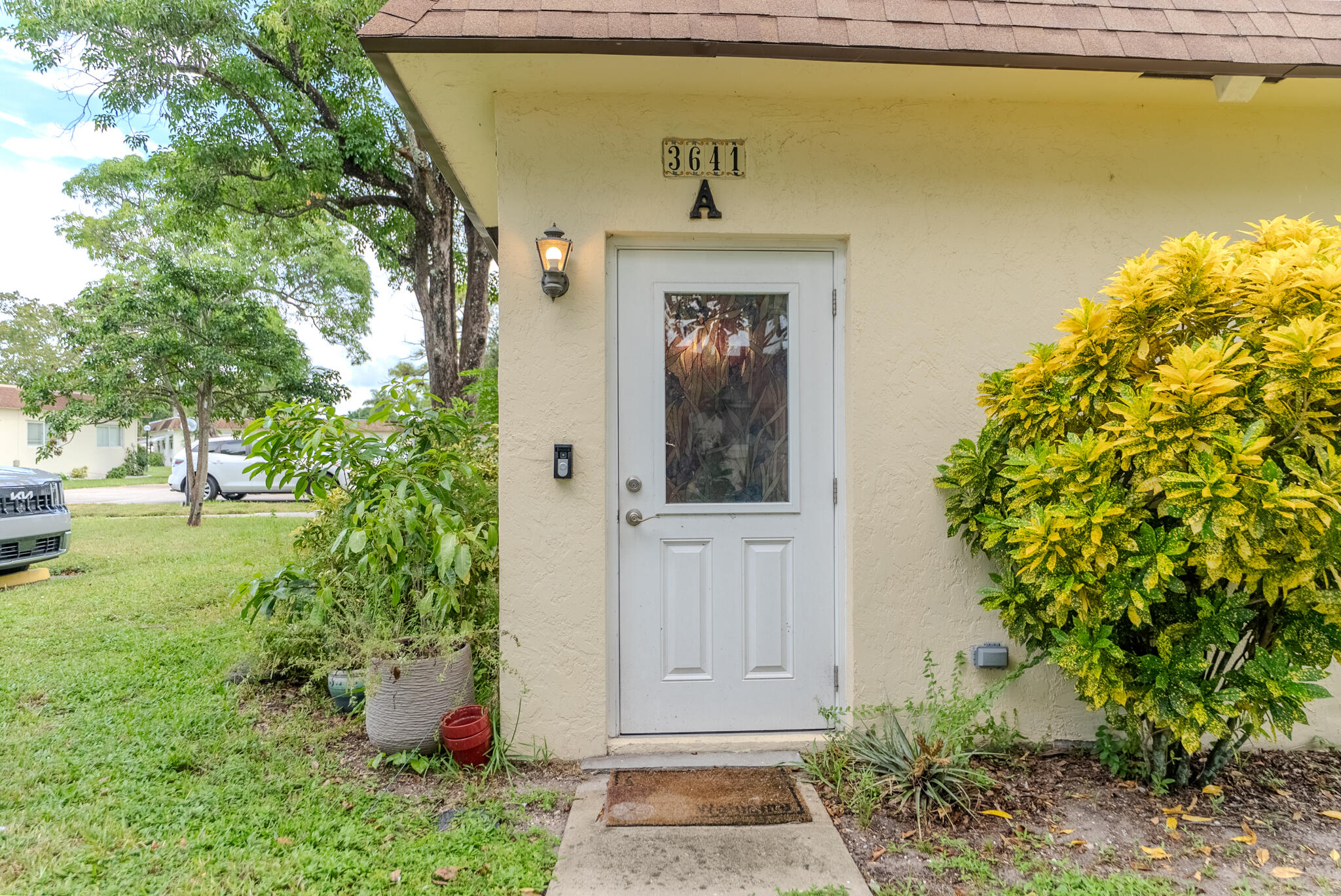 3641 Sw Natura Avenue A Property Photo 2