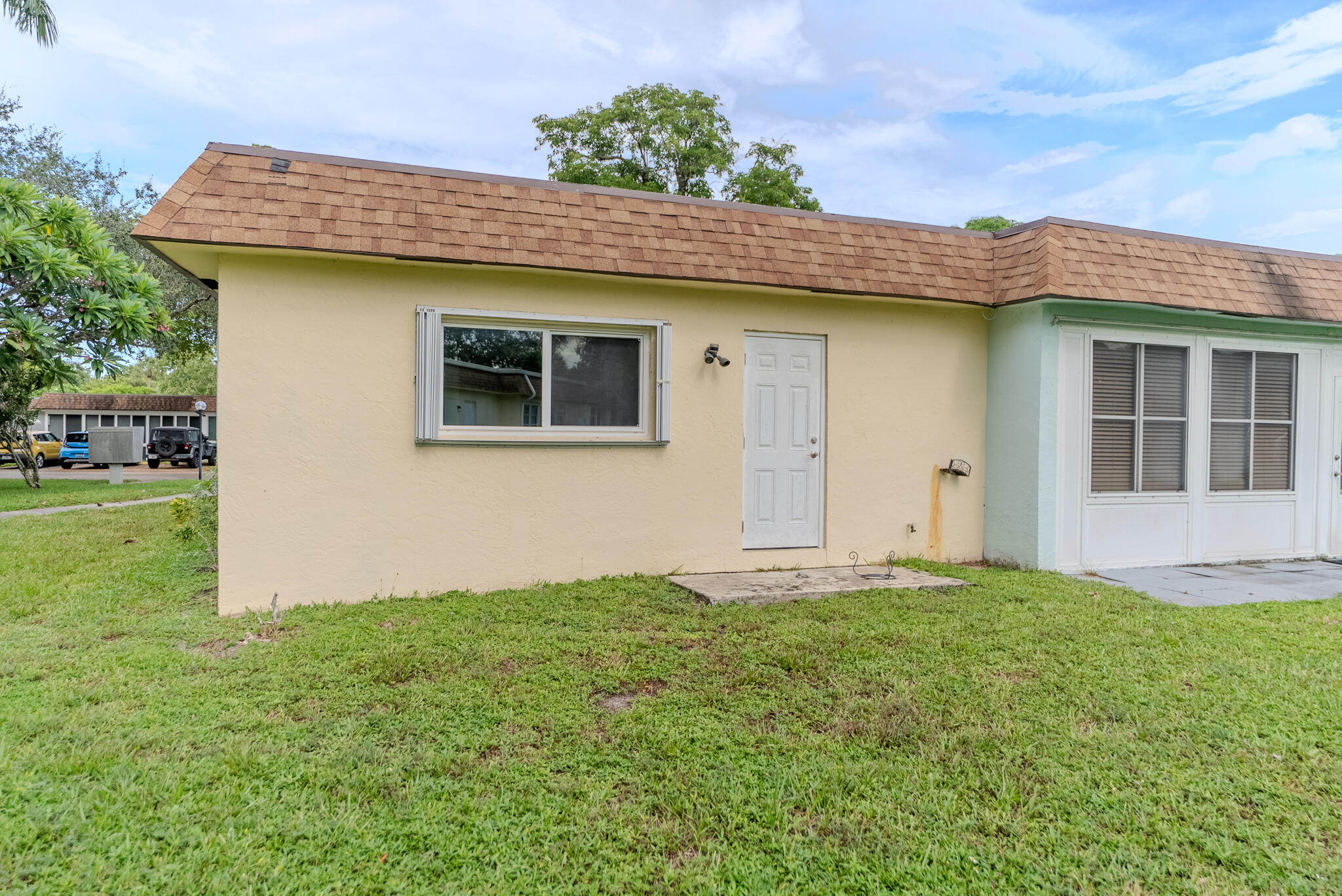 3641 Sw Natura Avenue A Property Photo 4