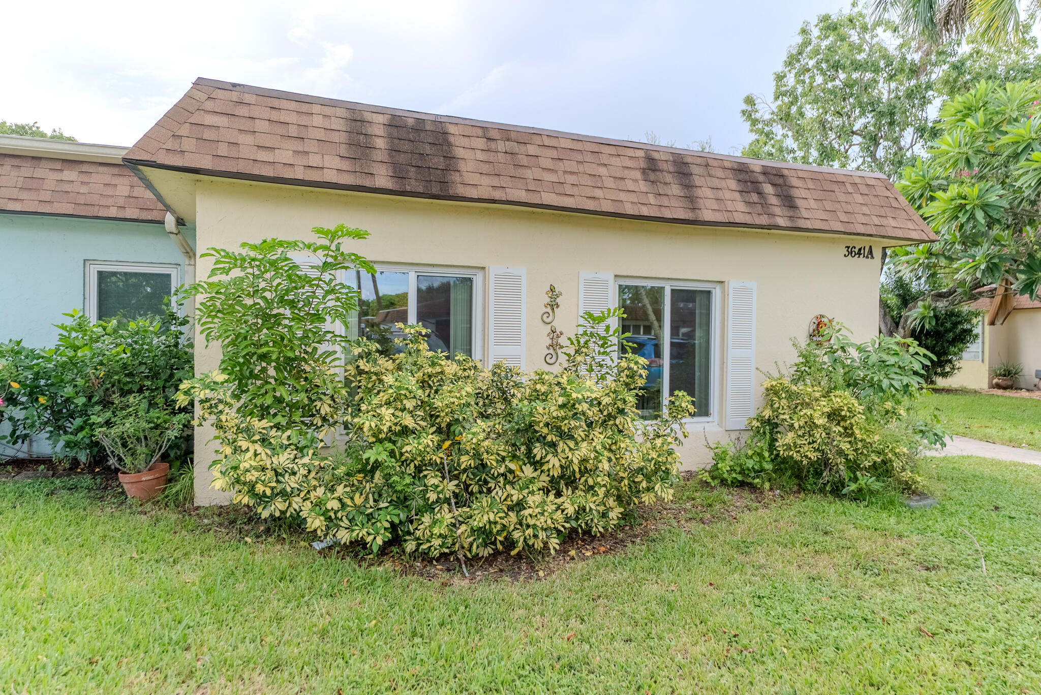 3641 Sw Natura Avenue A Property Photo 6