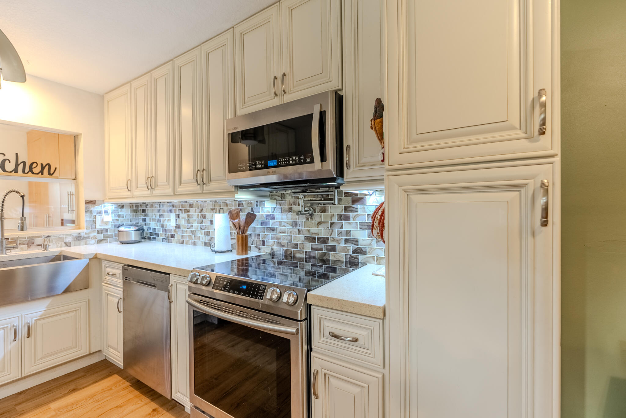 3641 Sw Natura Avenue A Property Photo 15