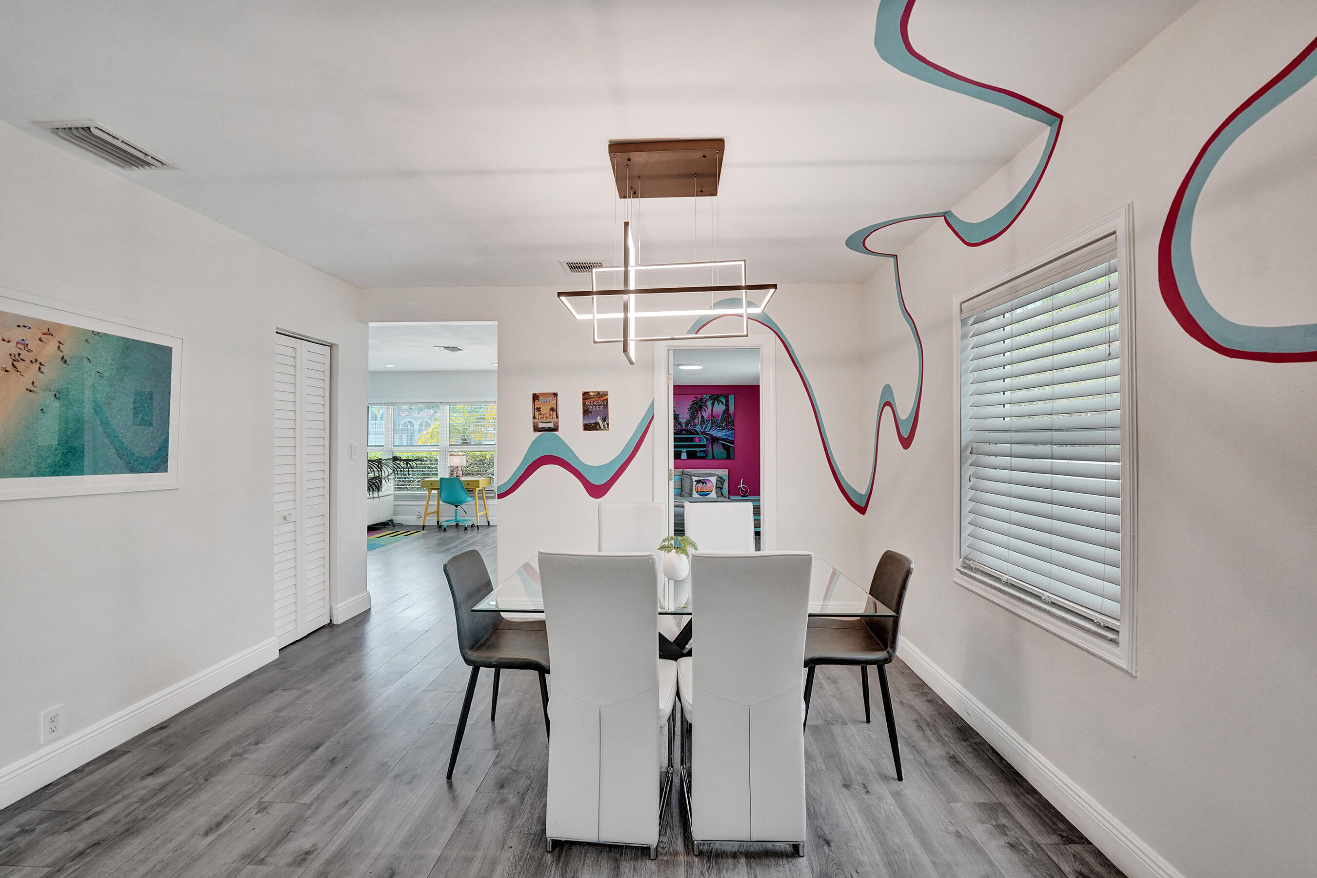 1535 Hollywood Boulevard Property Photo 8
