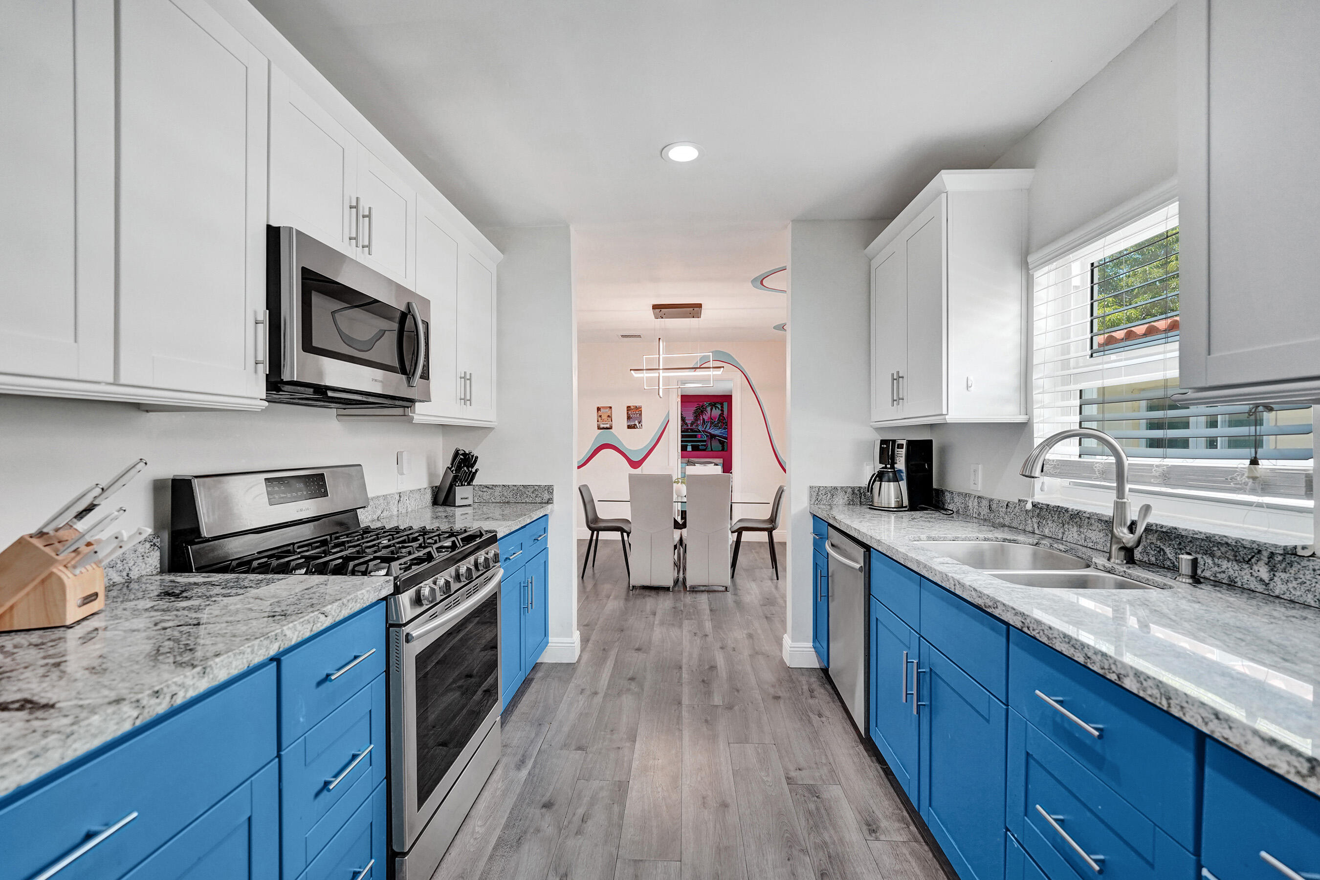 1535 Hollywood Boulevard Property Photo 11