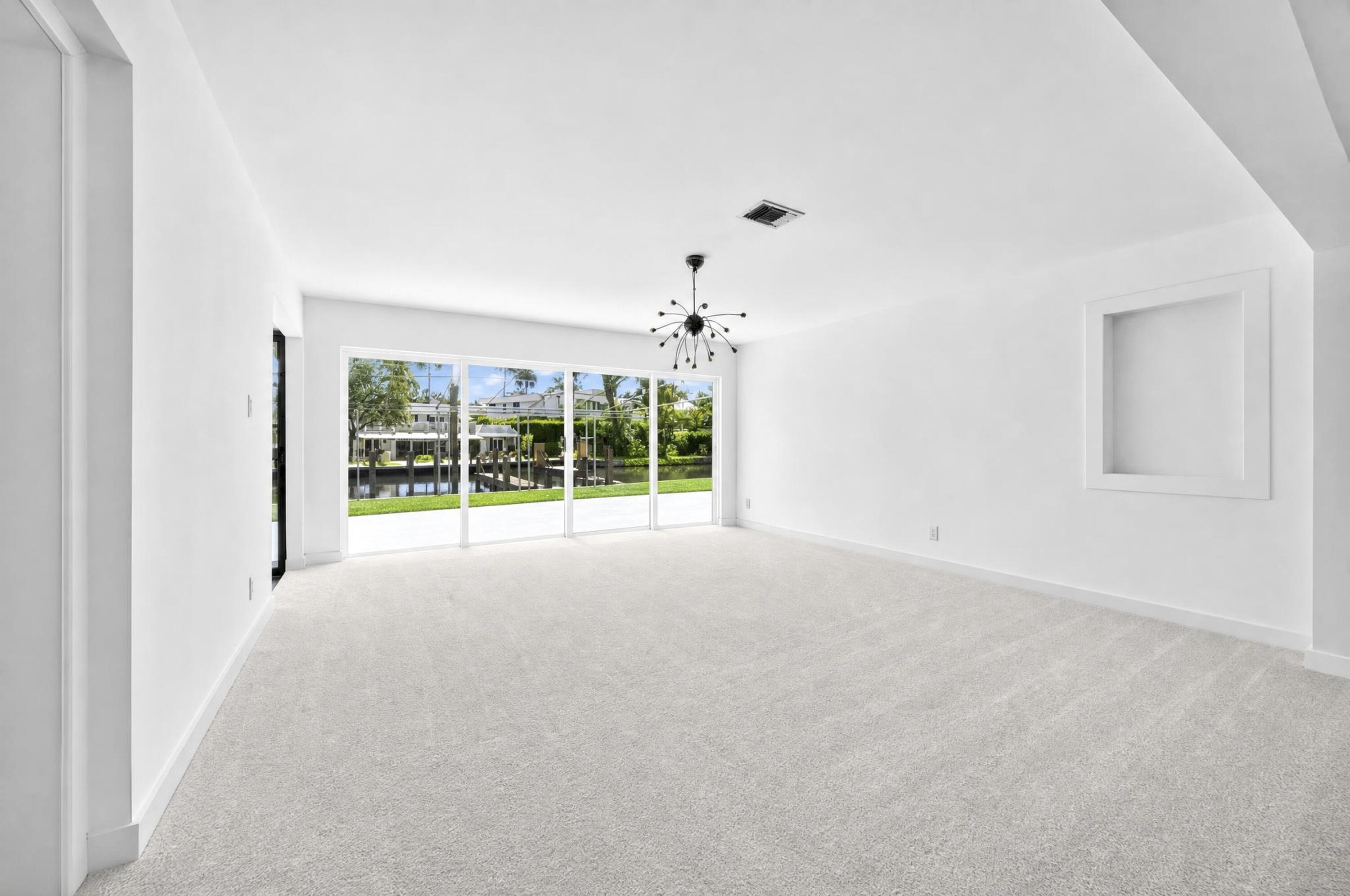 420 Lido Drive Property Photo 4