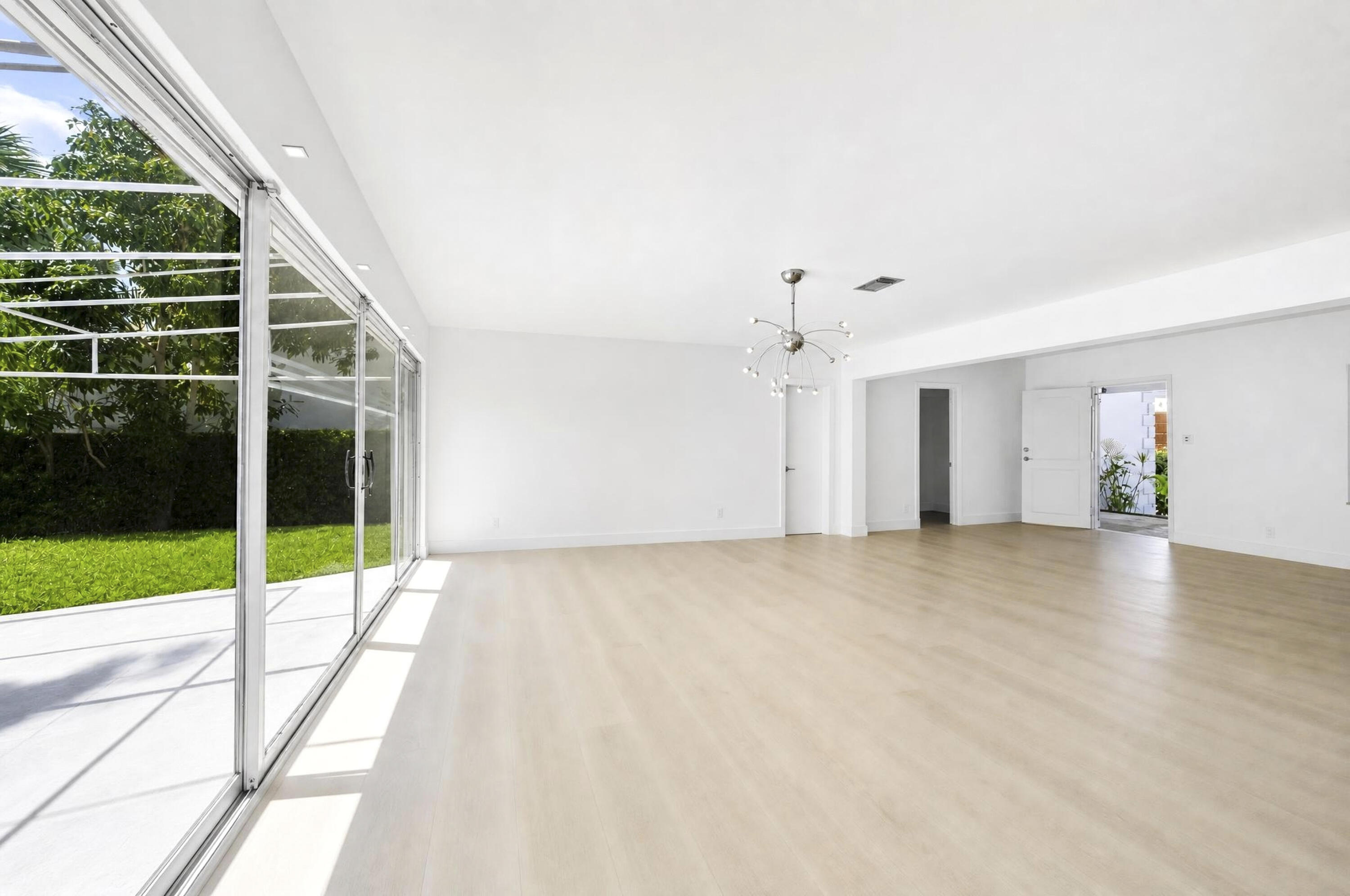 420 Lido Drive Property Photo 8