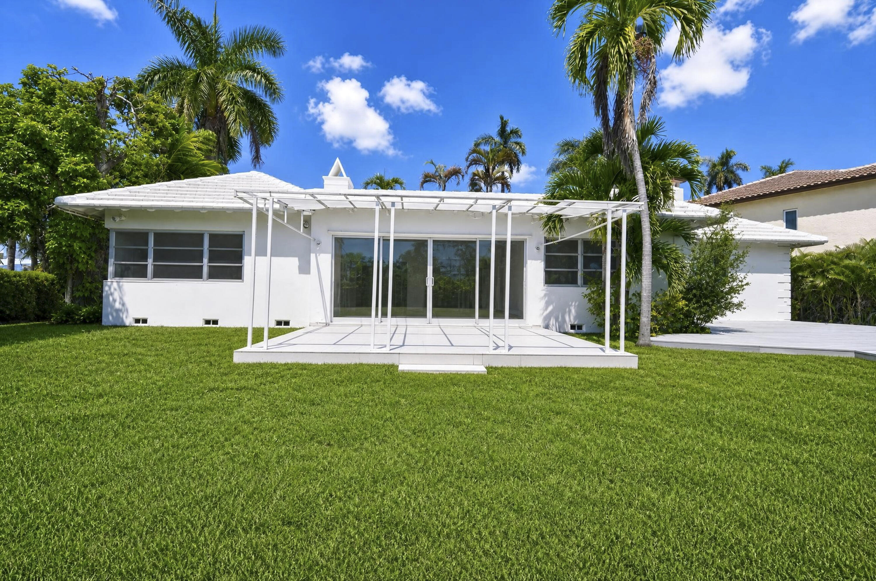 420 Lido Drive Property Photo 11