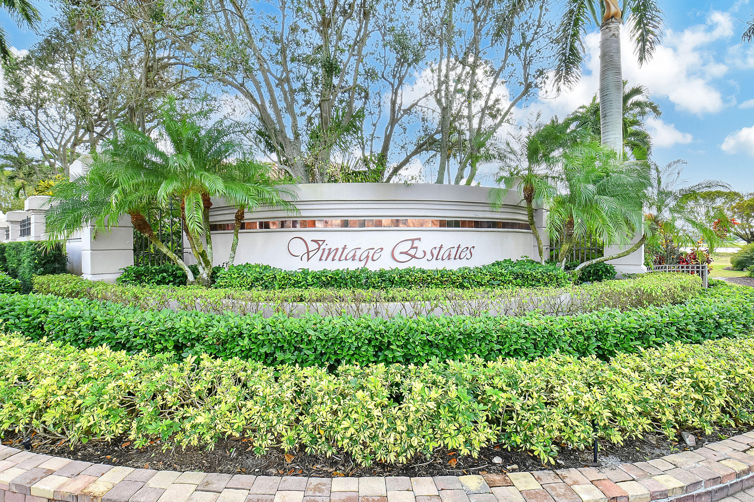 2520 Nw 59th Street Property Photo 1